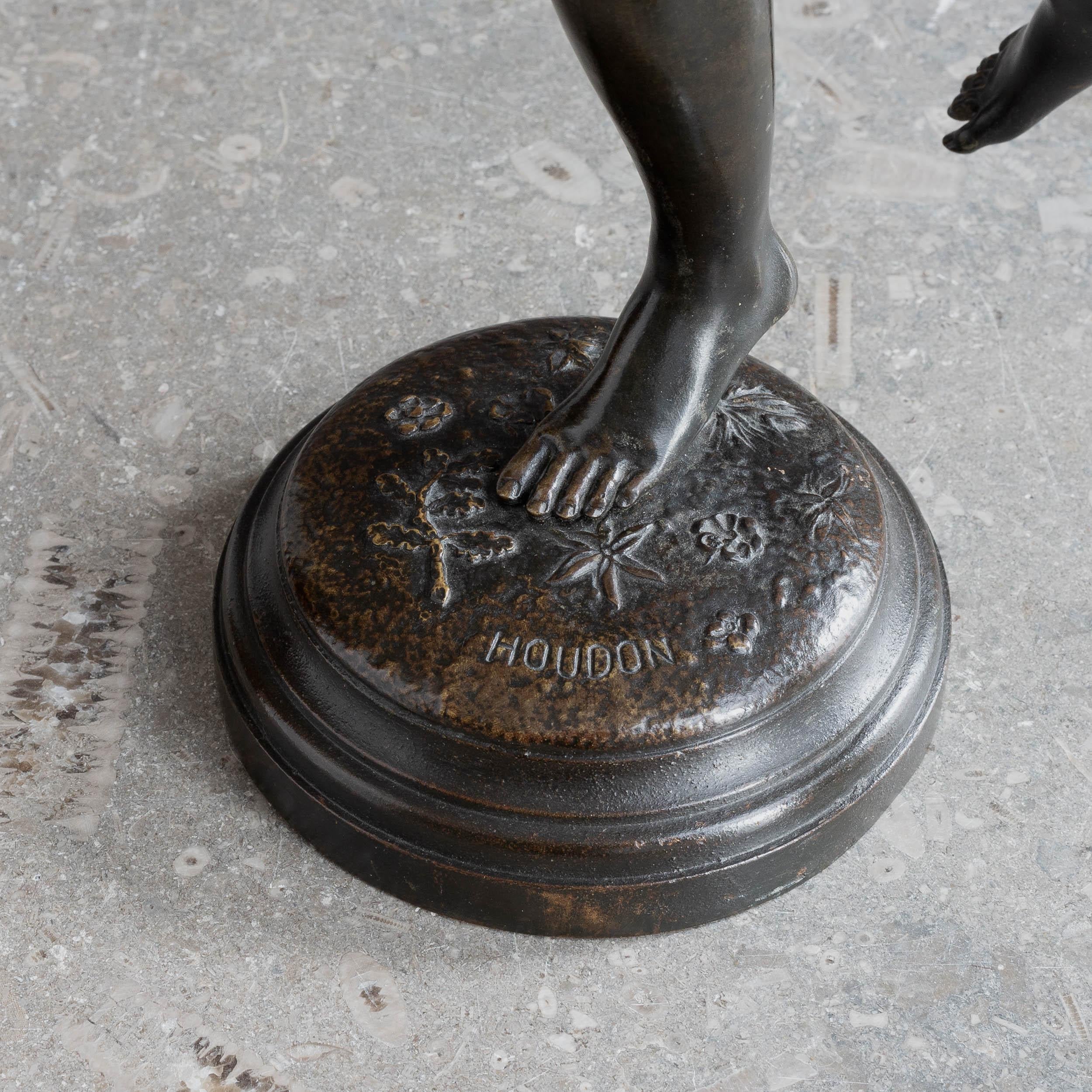 Modèle en bronze de Diane chasseresse en vente 6