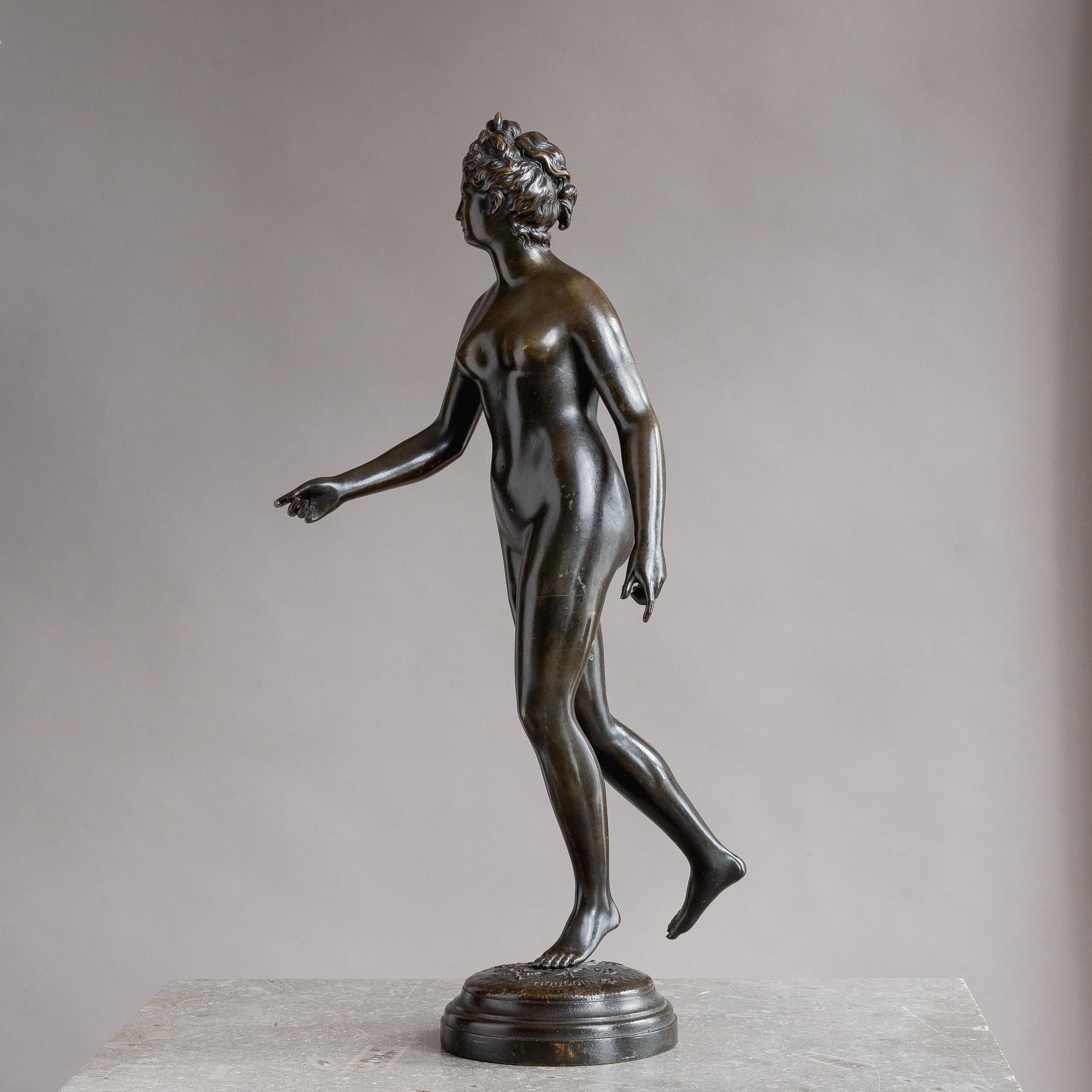 Bronze Modèle en bronze de Diane chasseresse en vente