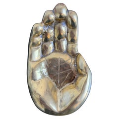 Escultura de mano modernista de bronce, Brasil Años 90