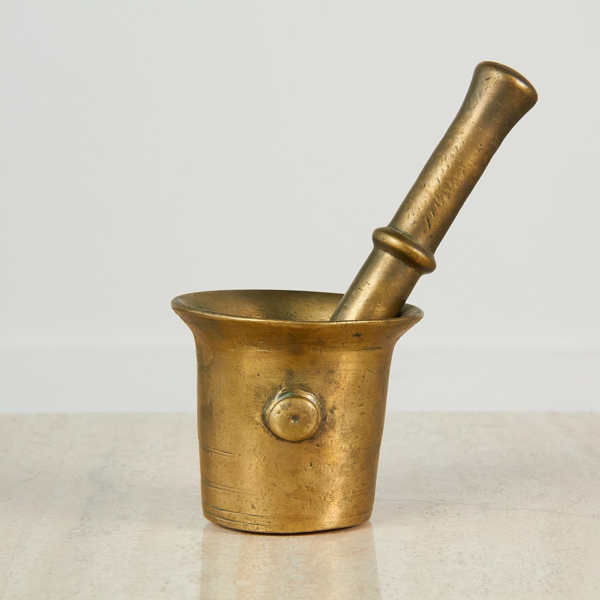 Unknown Bronze Mortar and Pestle Set For Sale