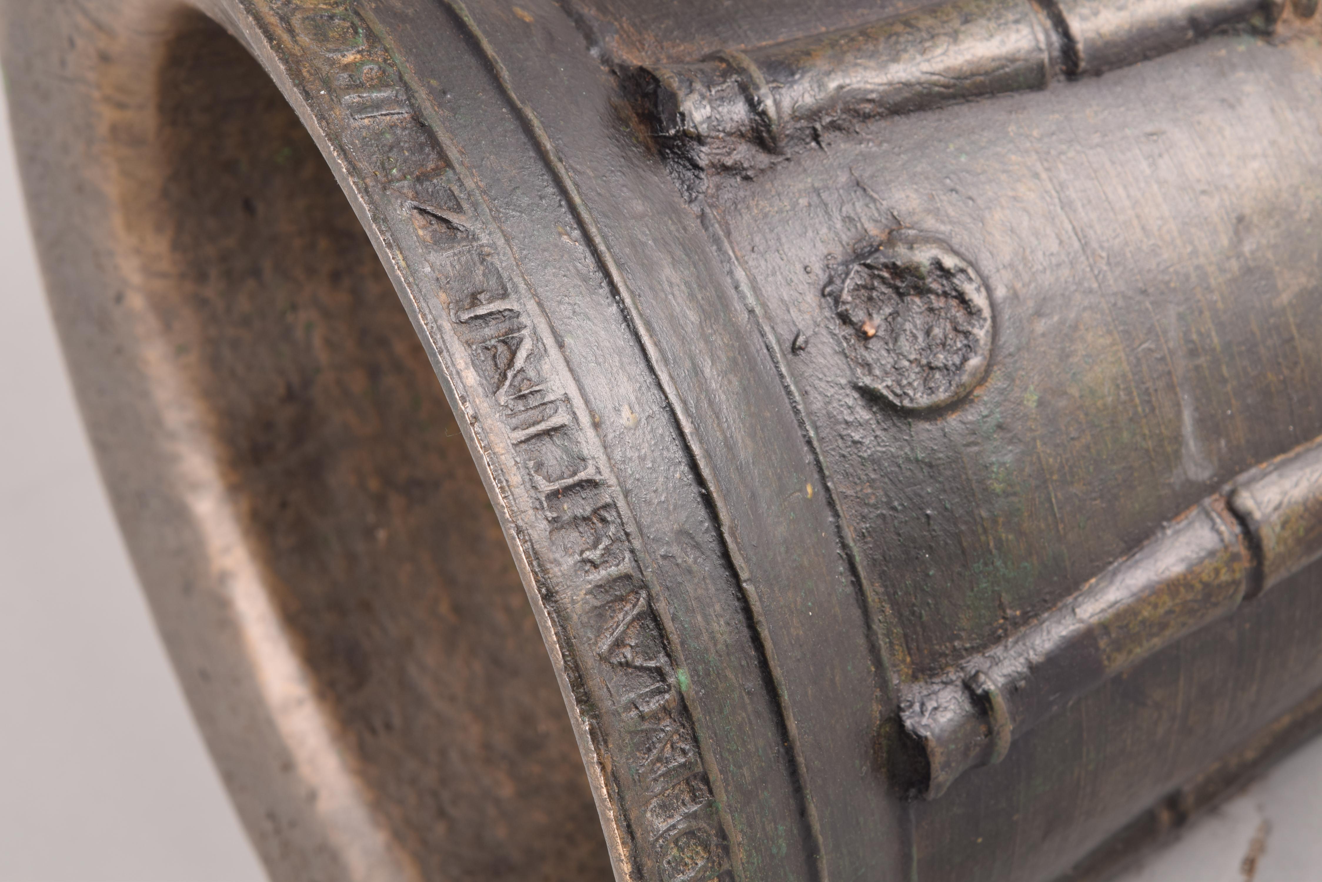 Bronze Mortar with Inscription, Spain, 1816 For Sale 4
