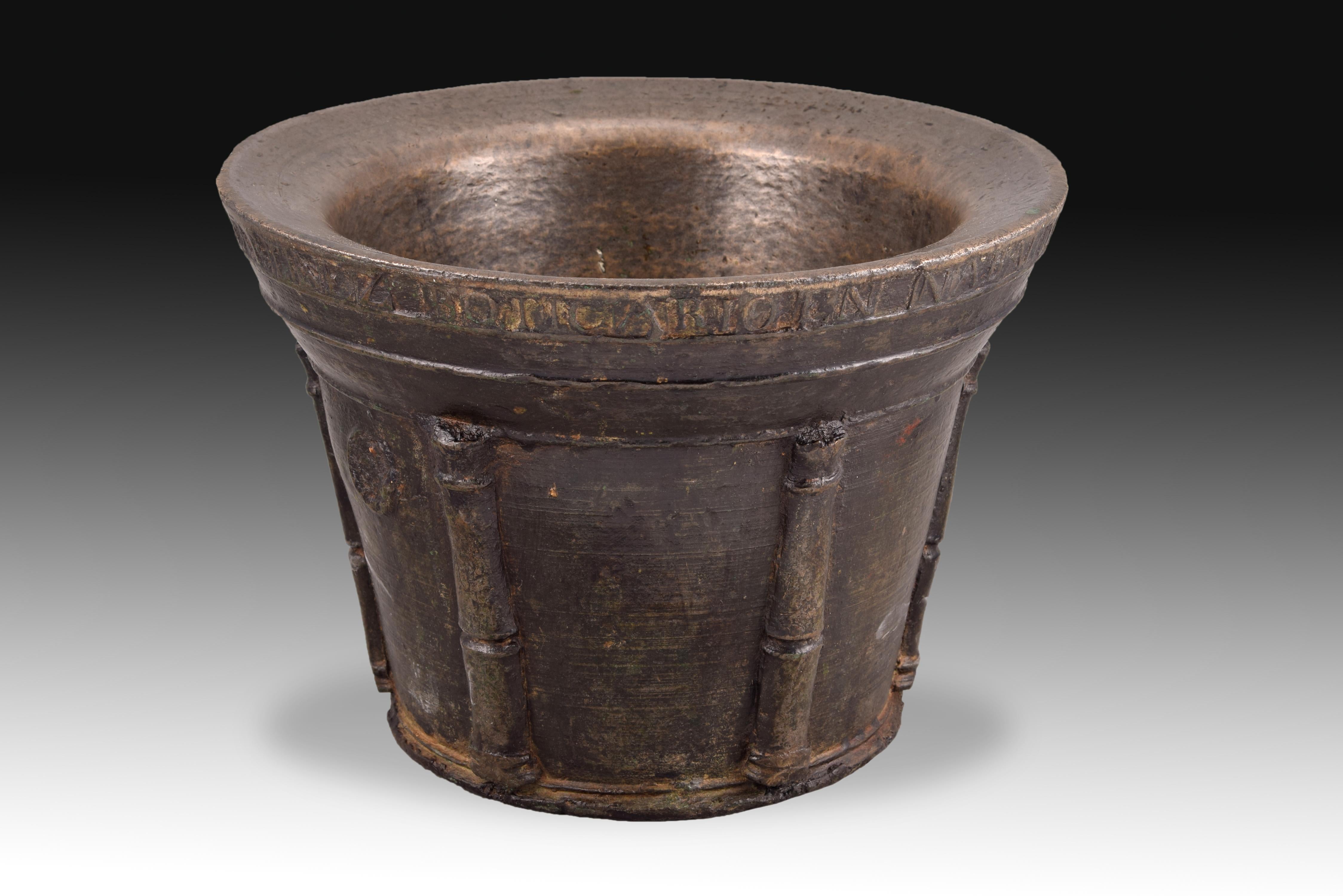 Early 19th Century Bronze Mortar with Inscription, Spain, 1816 For Sale