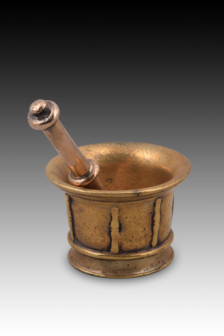 Spanish Bronze Mortar with Pestle, Spain, 17th Century For Sale