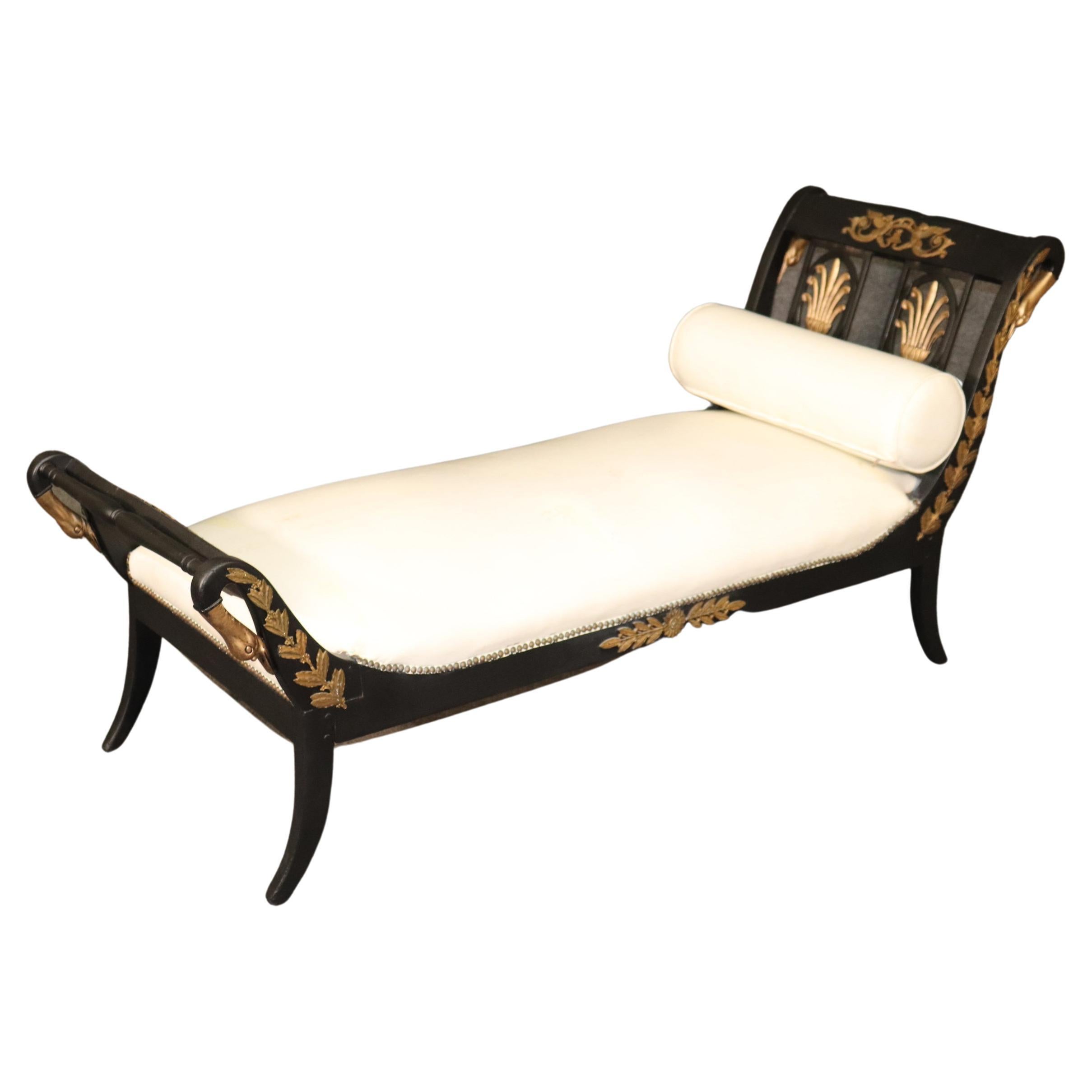 Bronze Mounted 1900s era Gilded Swan and Anthemia French Empire Daybed Chaise 