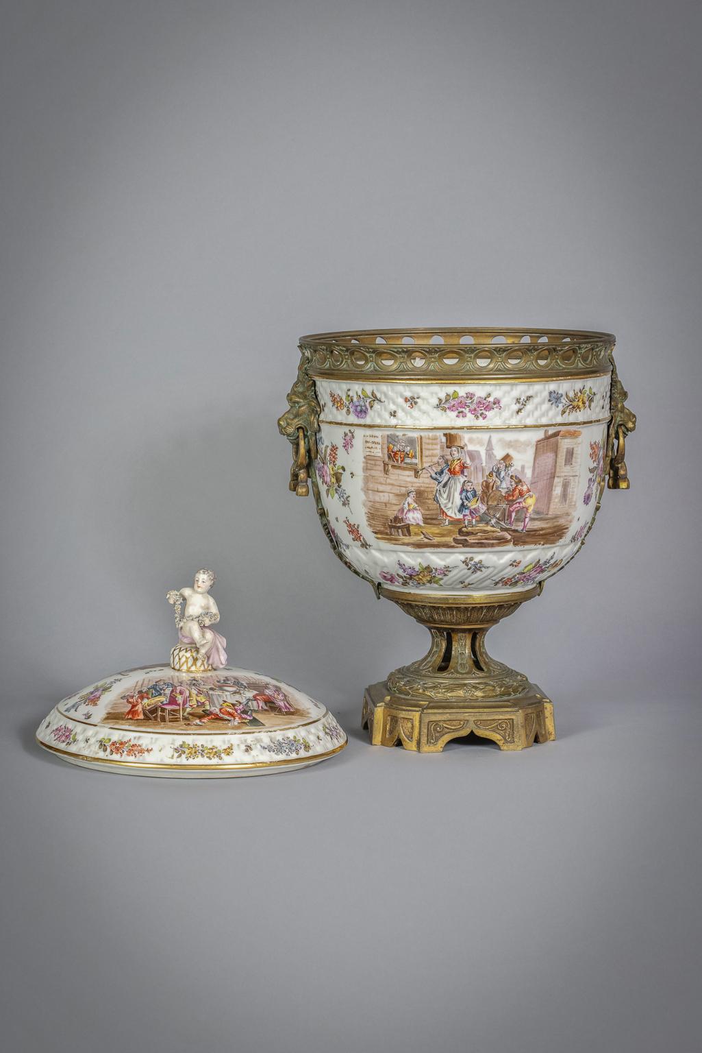 Bronze Mounted Berlin Porcelain Covered Centerpiece, circa 1875 For Sale 5