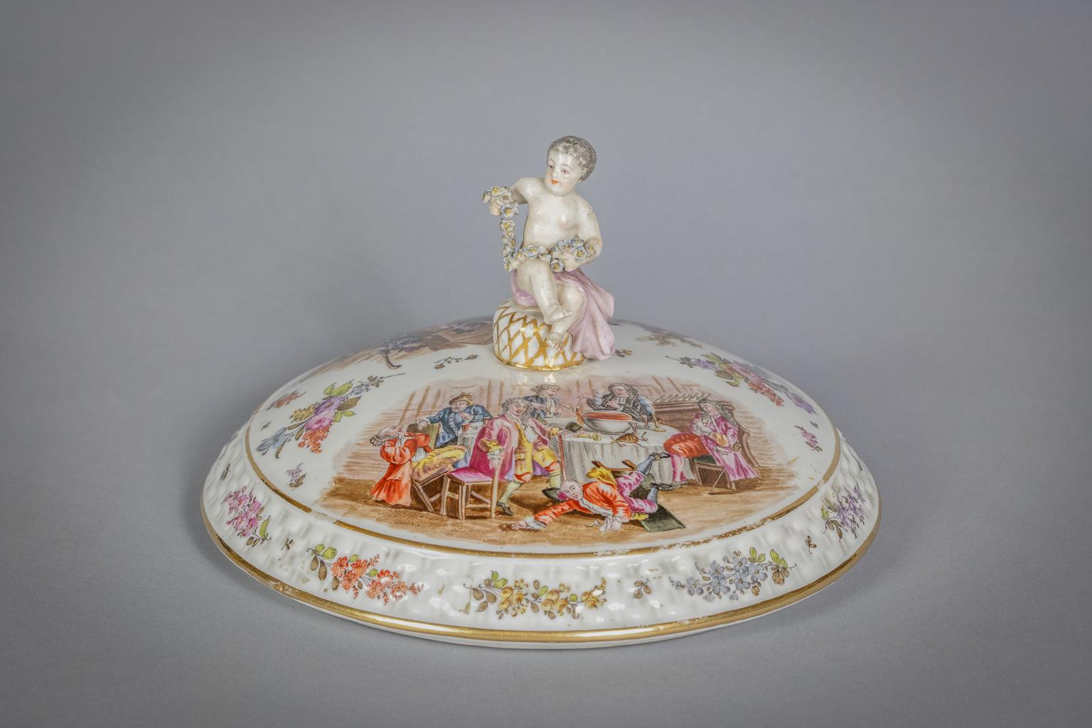 Bronze Mounted Berlin Porcelain Covered Centerpiece, circa 1875 For Sale 6
