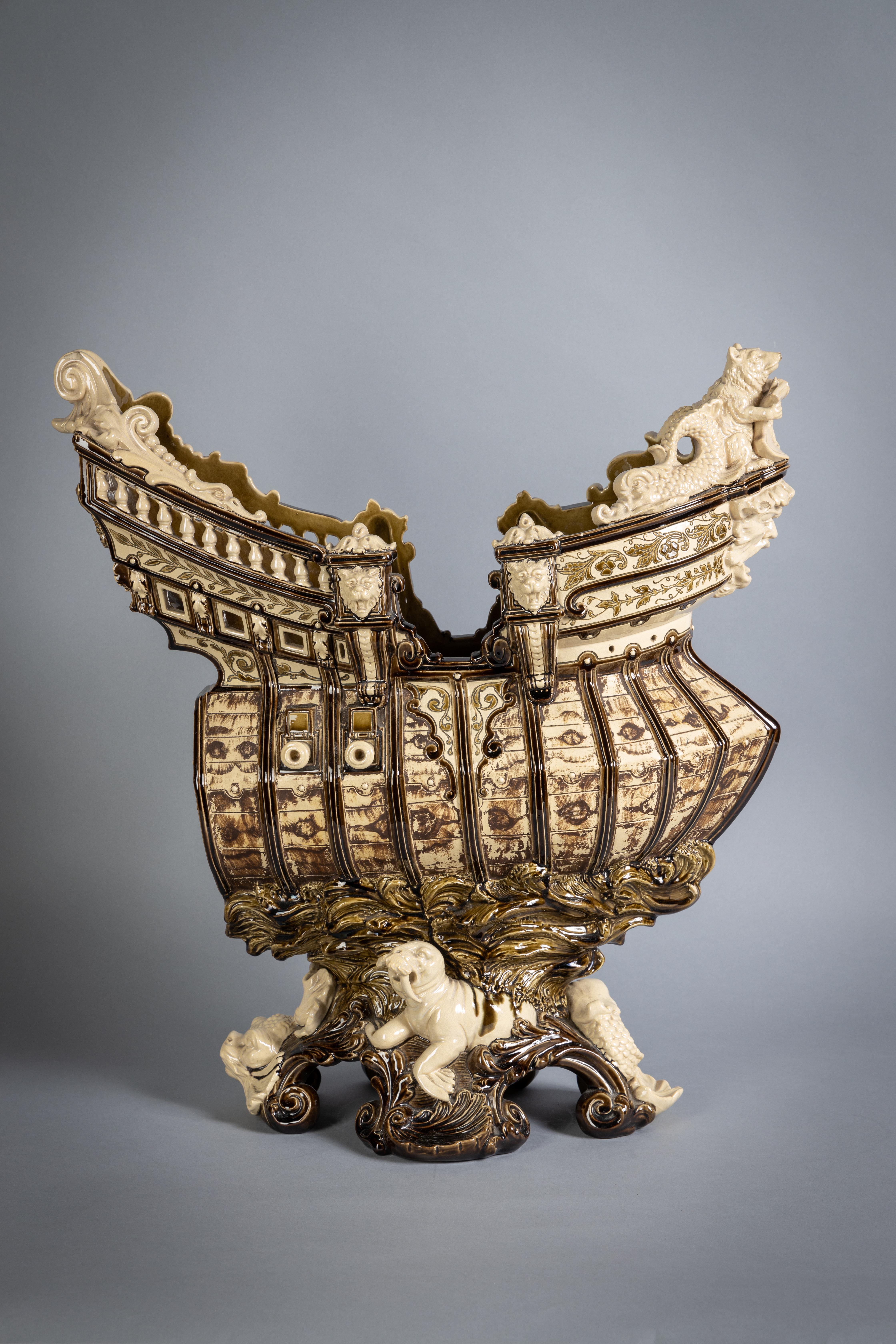 Porcelaine Vase « Double-Fish » en porcelaine de Chine monté sur bronze, vers 1840 en vente