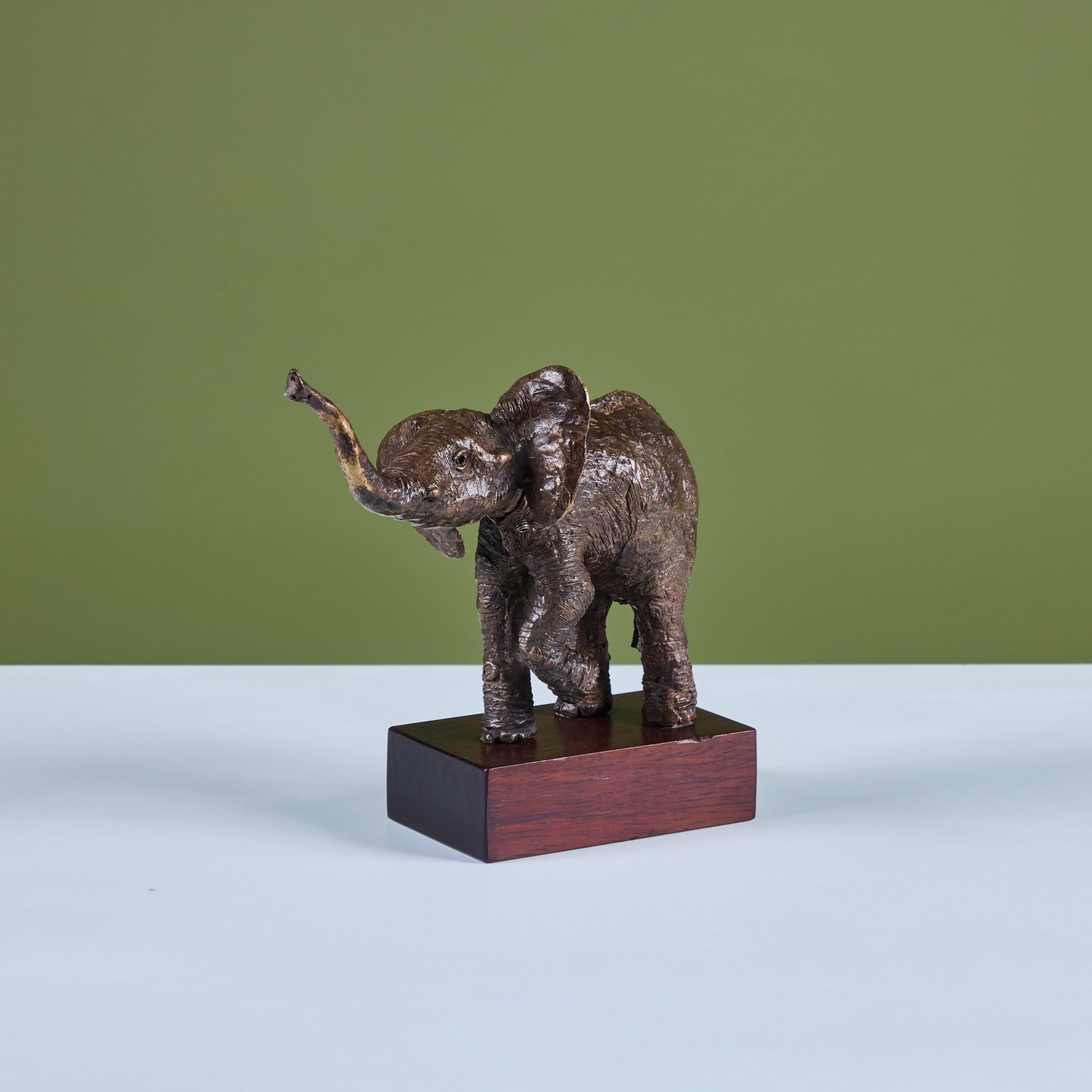 Scultura di elefante montata in bronzo in vendita 4
