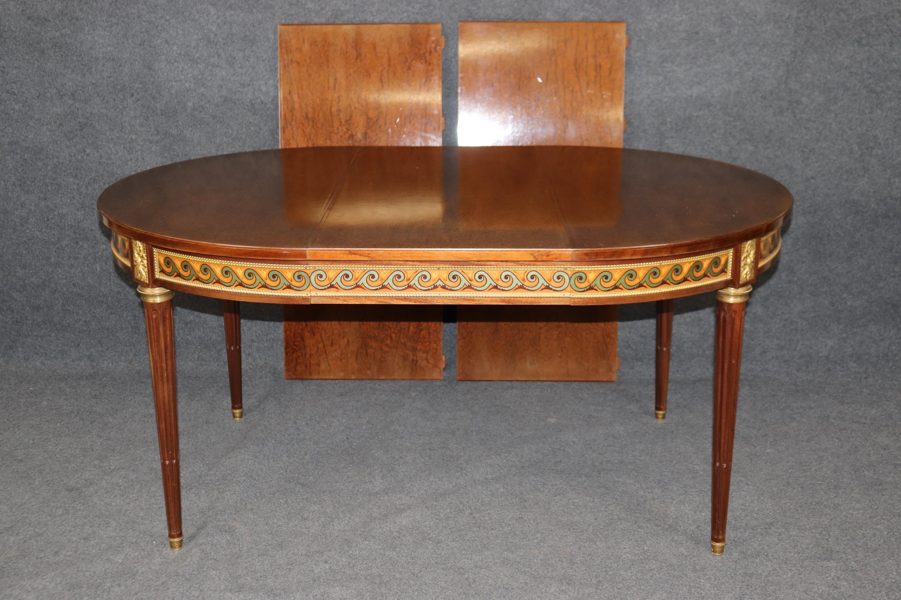 Bronze Mounted French Walnut Louis XVI Style Dining Table with 3 Leaves In Good Condition For Sale In Swedesboro, NJ