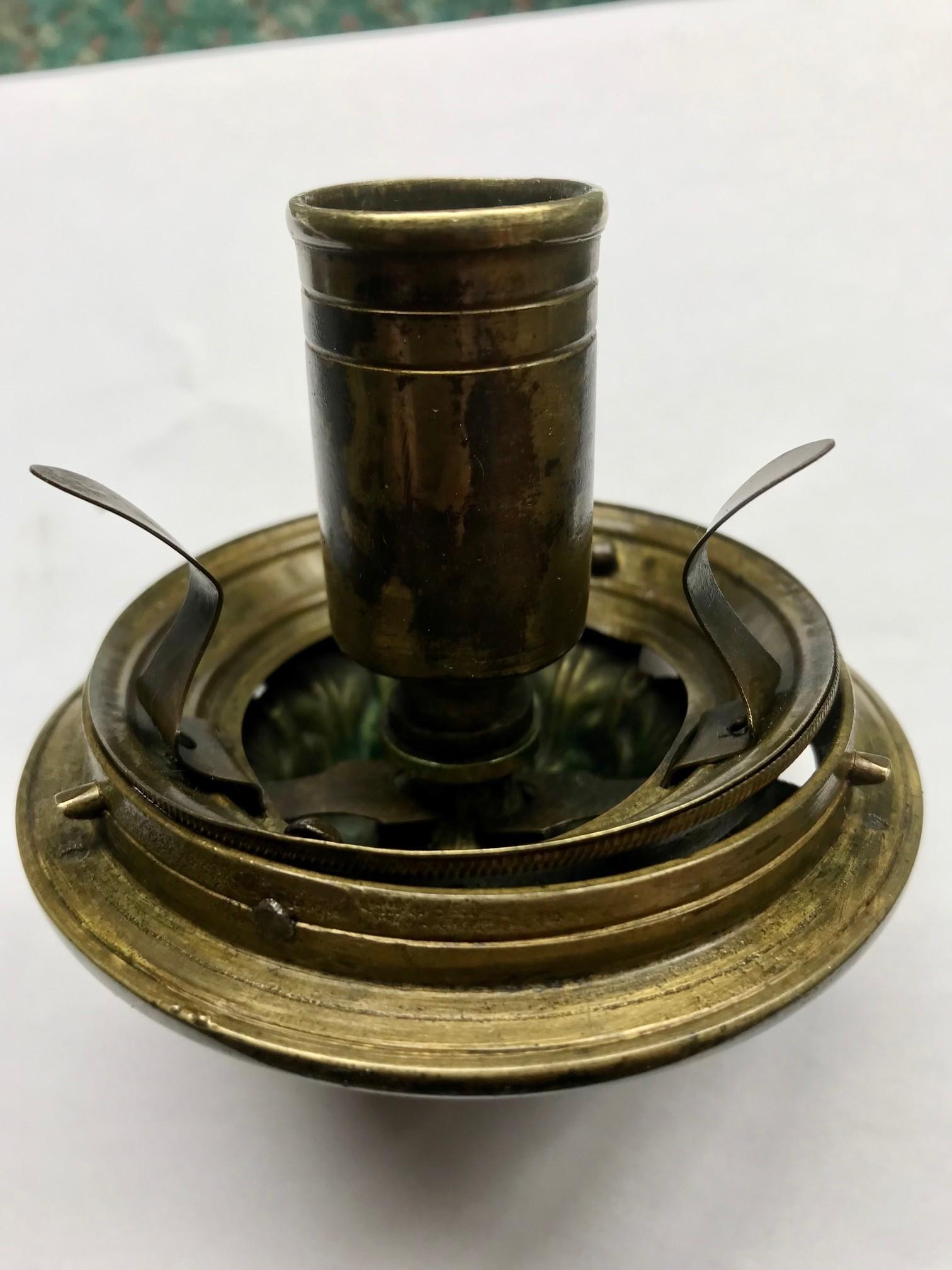 Montiert, mattiert, aus Bronze  Glockenglas-Laterne mit Handschliff  im Angebot 2