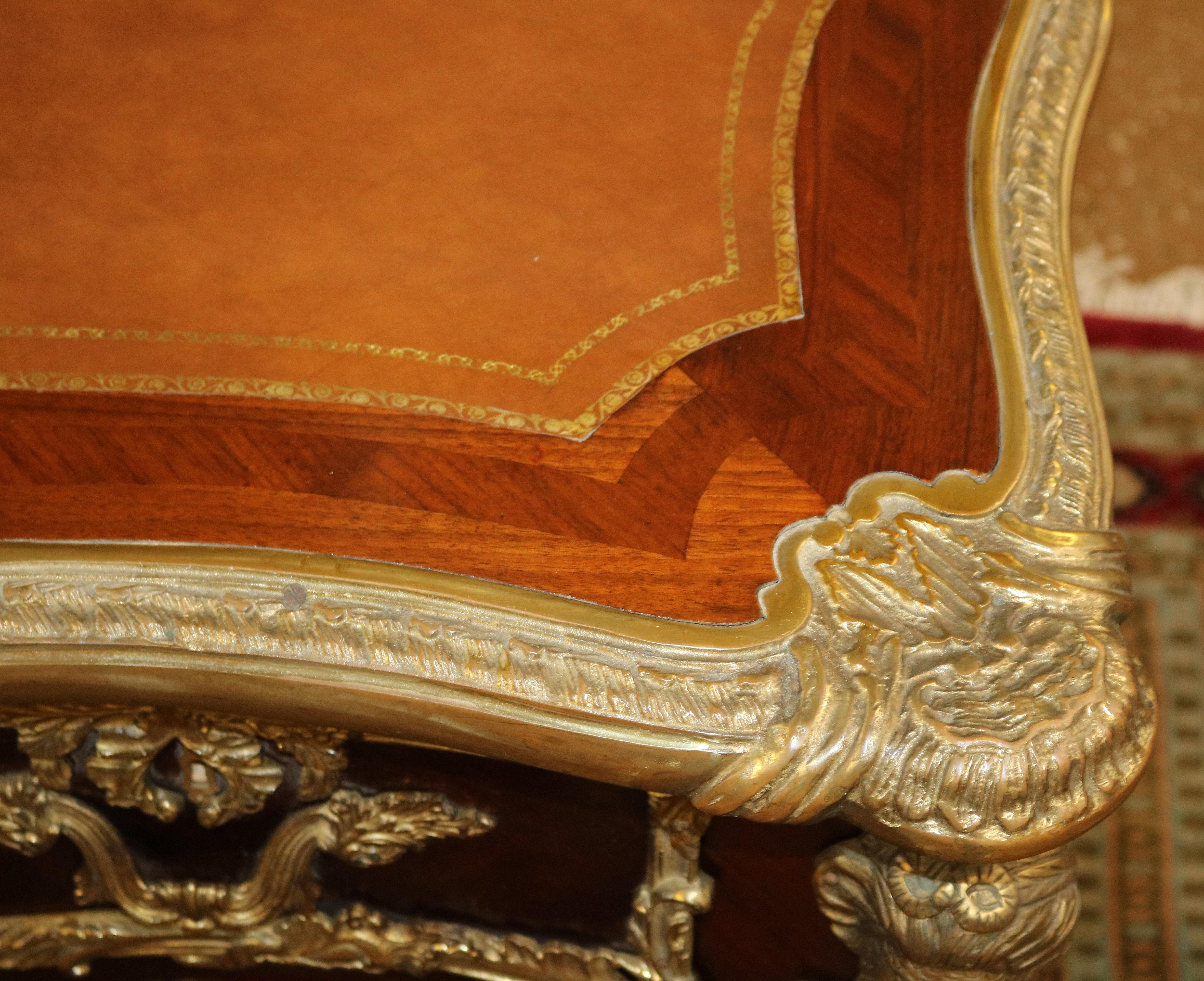 Bronze Mounted Louis XV French Style Kingwood Writing Desk Bureau Plat For Sale 2