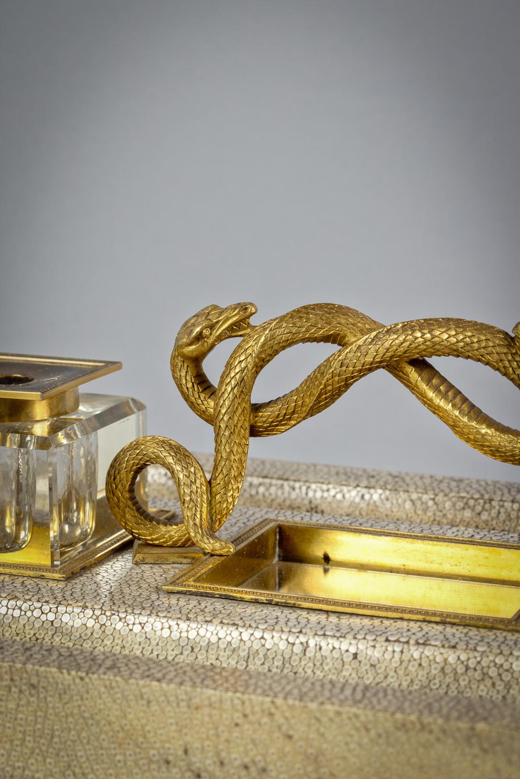 Inizio XIX secolo Calamaio in bronzo montato su zigrino, inglese, 1820 circa in vendita