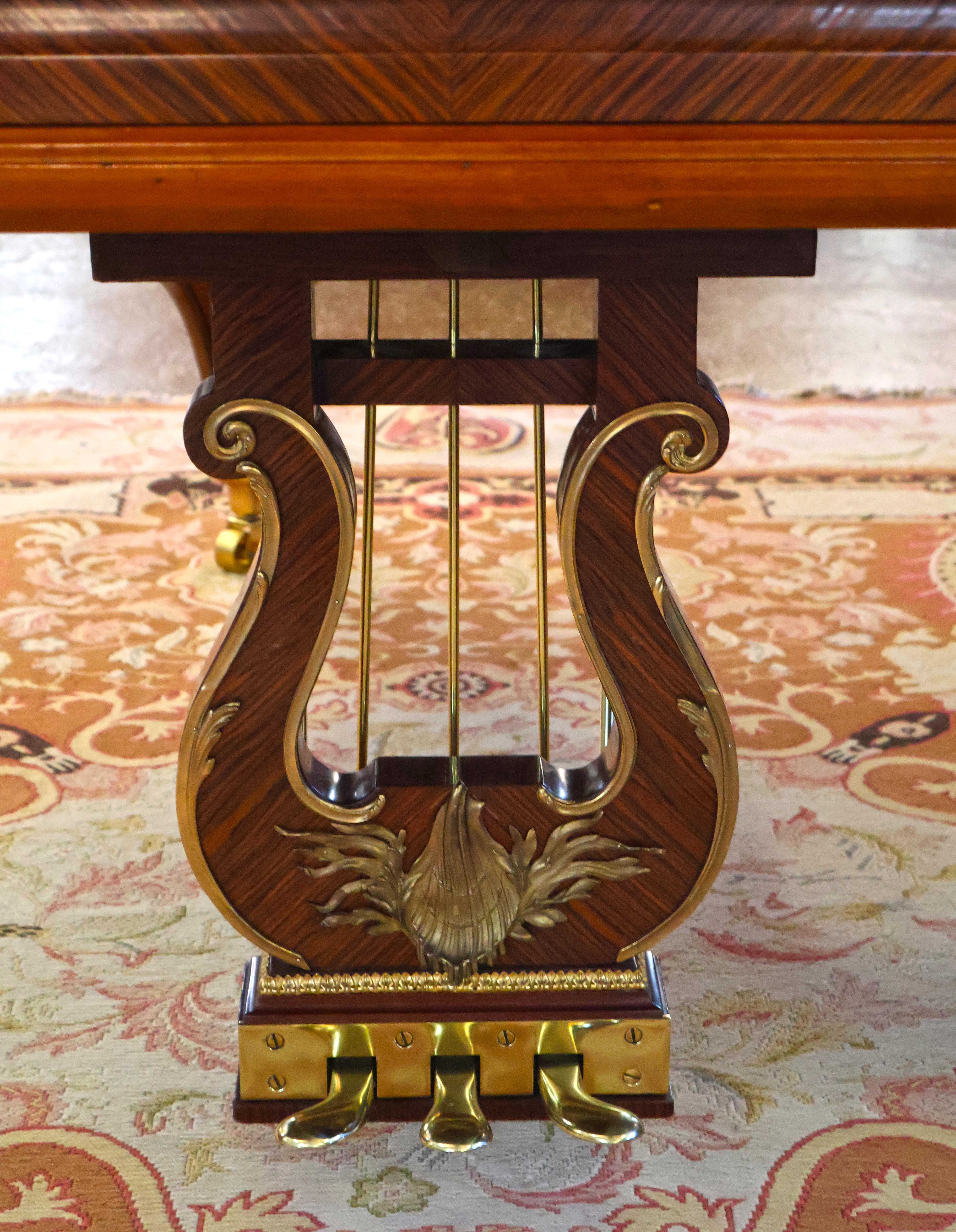 Pianoforte a coda Steinway Baby Grand con cassa francese montata in bronzo, modello Model No.  Francois Link in vendita 3