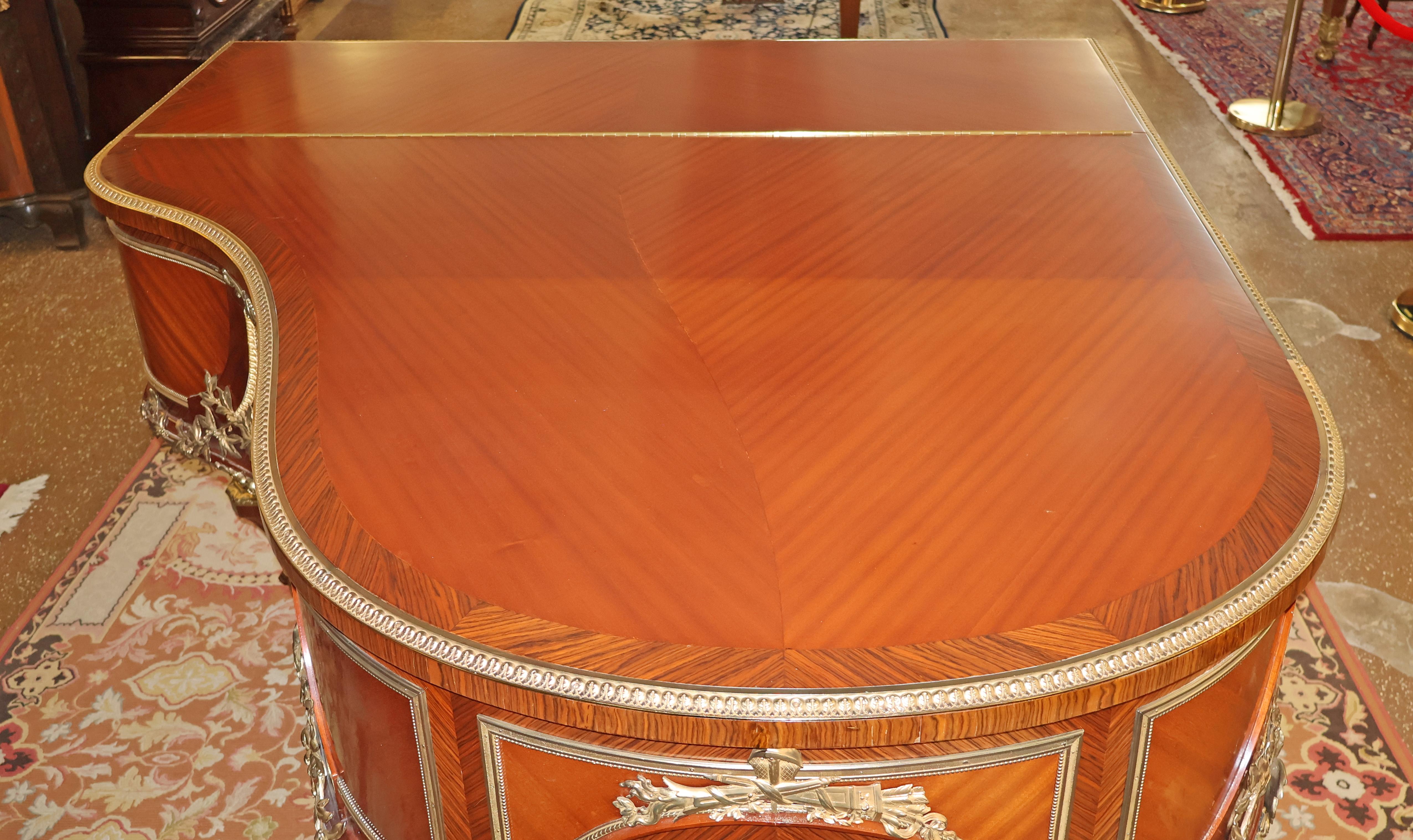 Pianoforte a coda Steinway Baby Grand con cassa francese montata in bronzo, modello Model No.  Francois Link in vendita 10