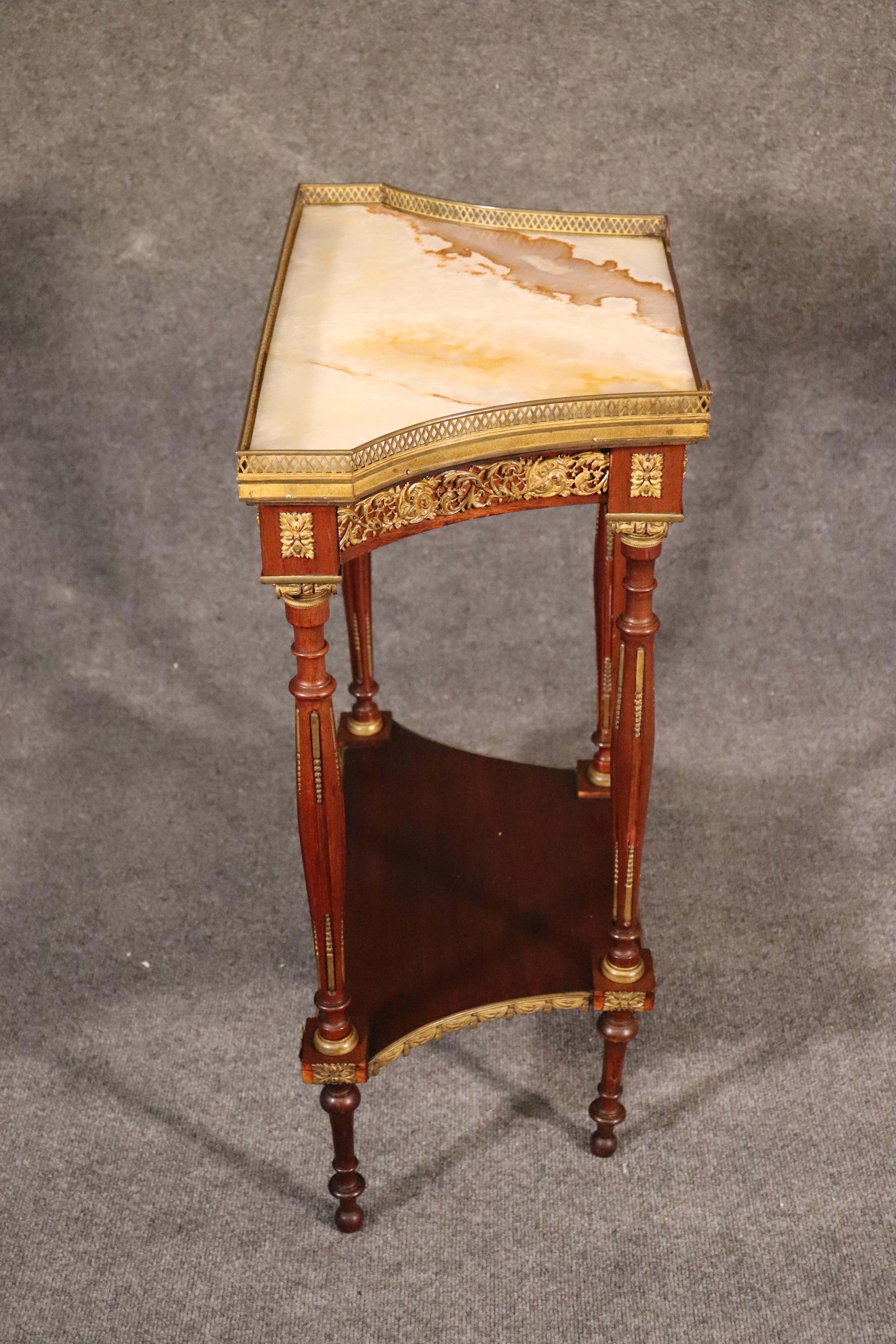 Bronze Mounted Translucent Onyx Top French Louis XVI Plantstand End Table 5