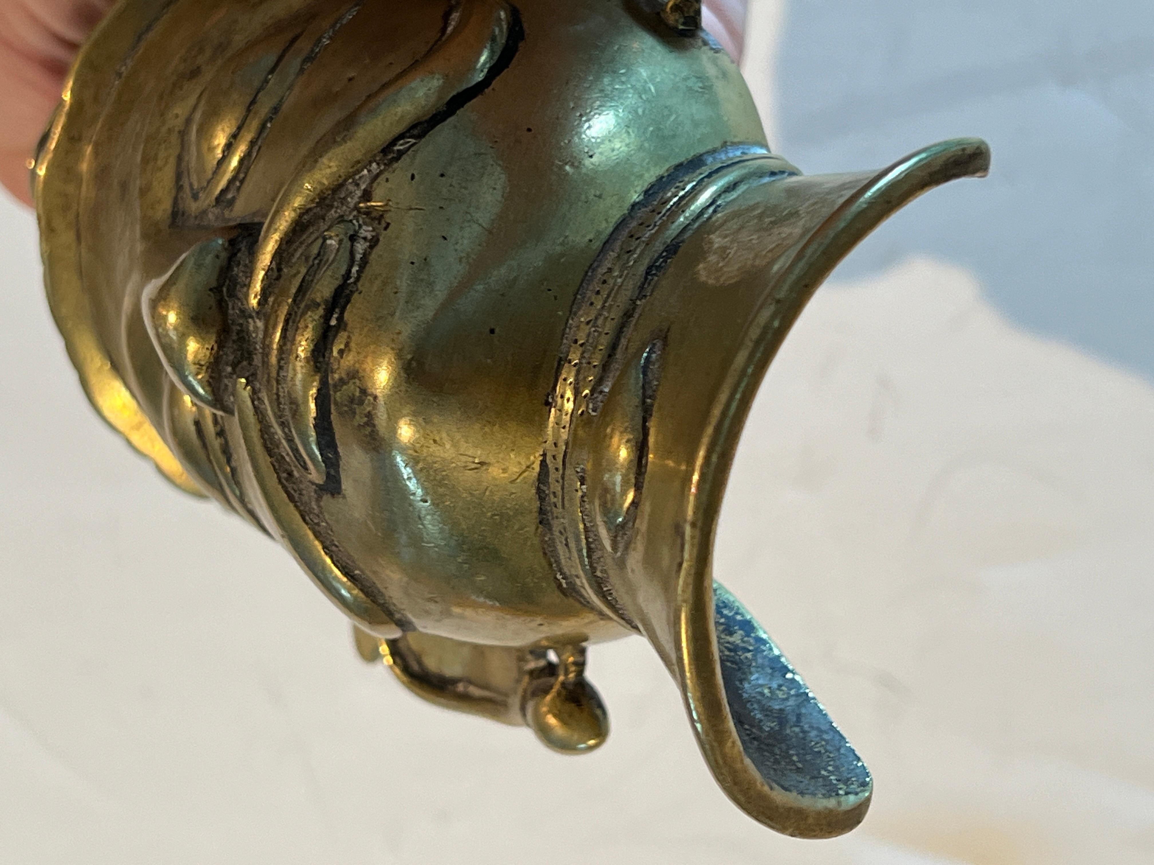 Bronzo Mukhalingam in bronzo a forma di testa, India, XVIII-XIX secolo in vendita