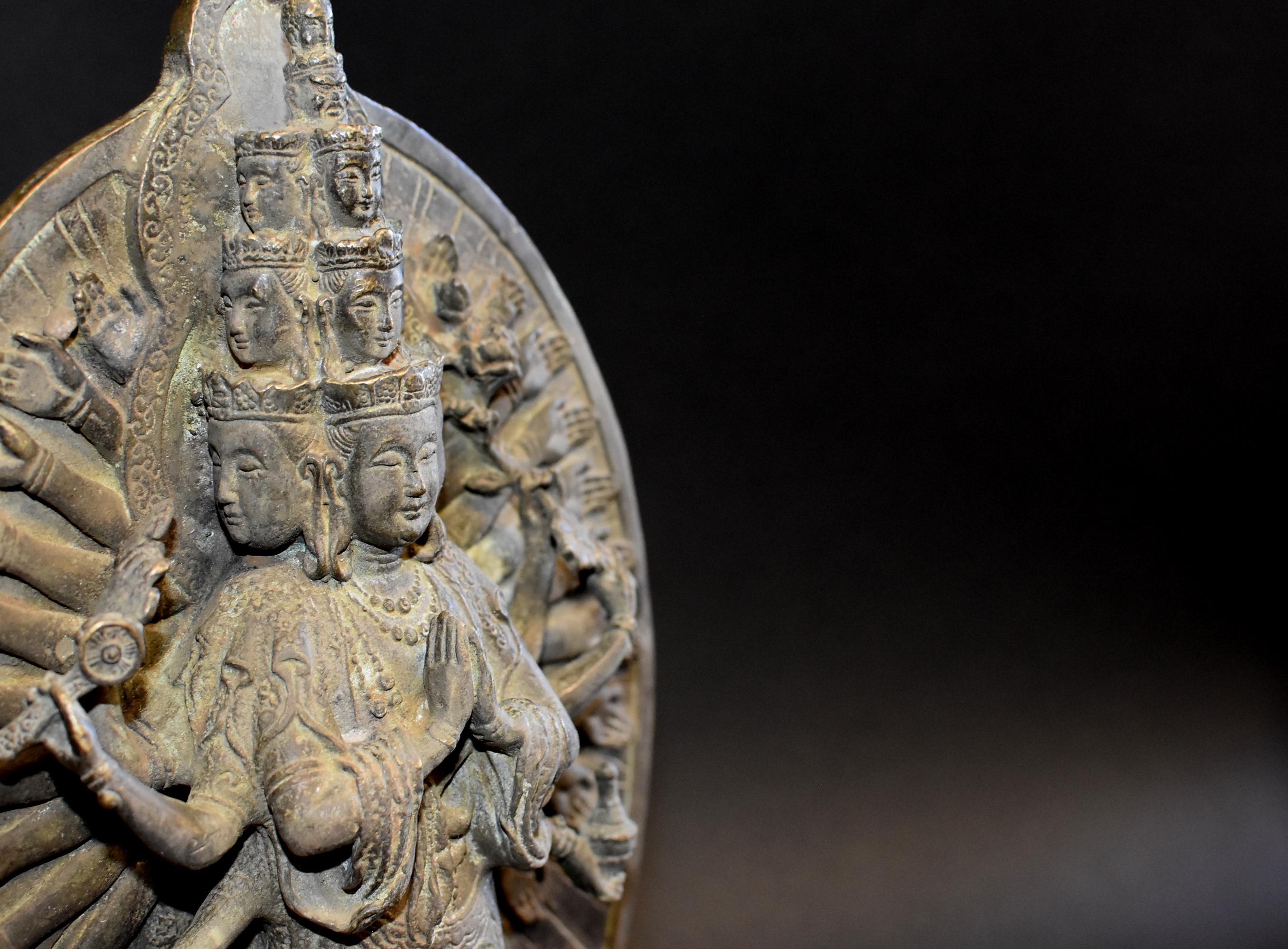 Bronze Multiple Armed Avalokitesvara Guan Yin Statue, Very Fine For Sale 8