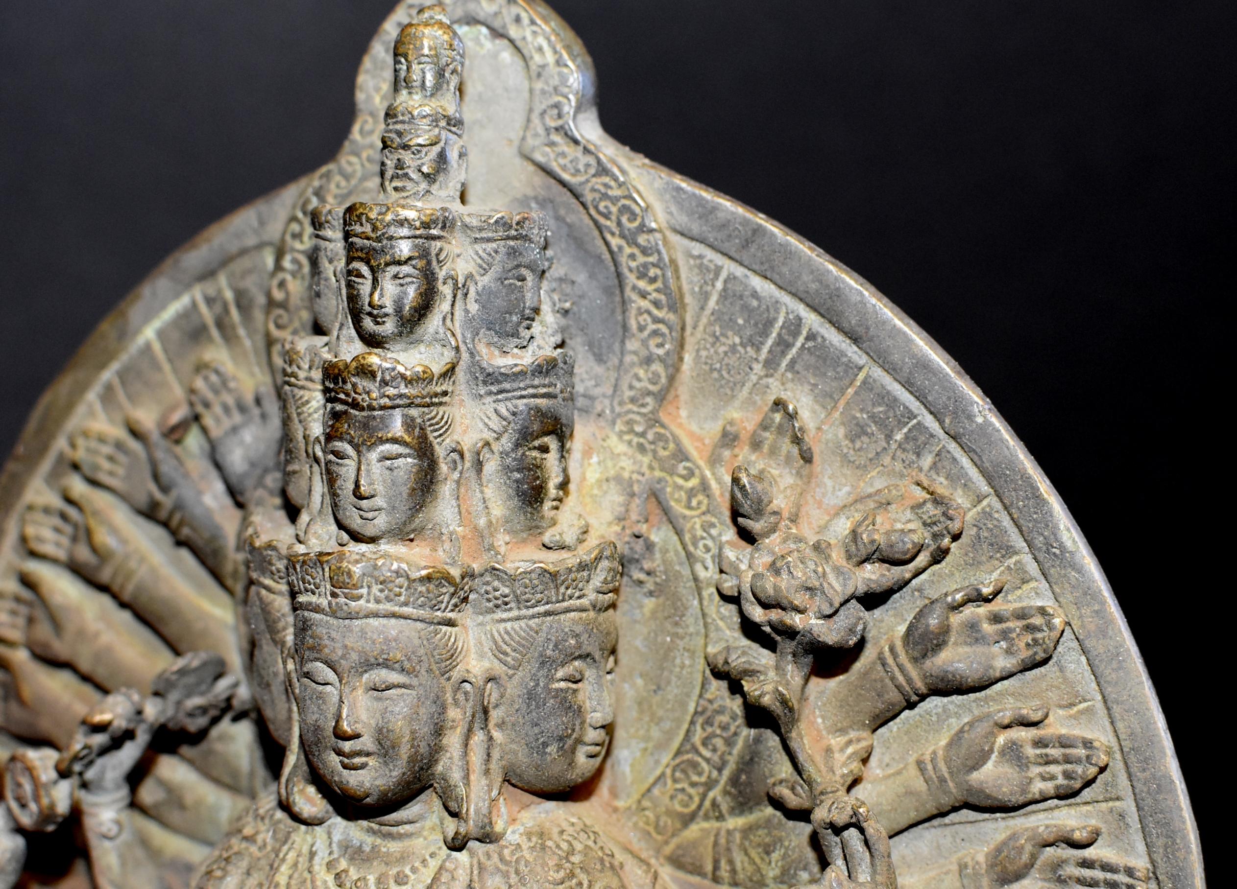 Bronze Multiple Armed Avalokitesvara Guan Yin Statue, Very Fine For Sale 4
