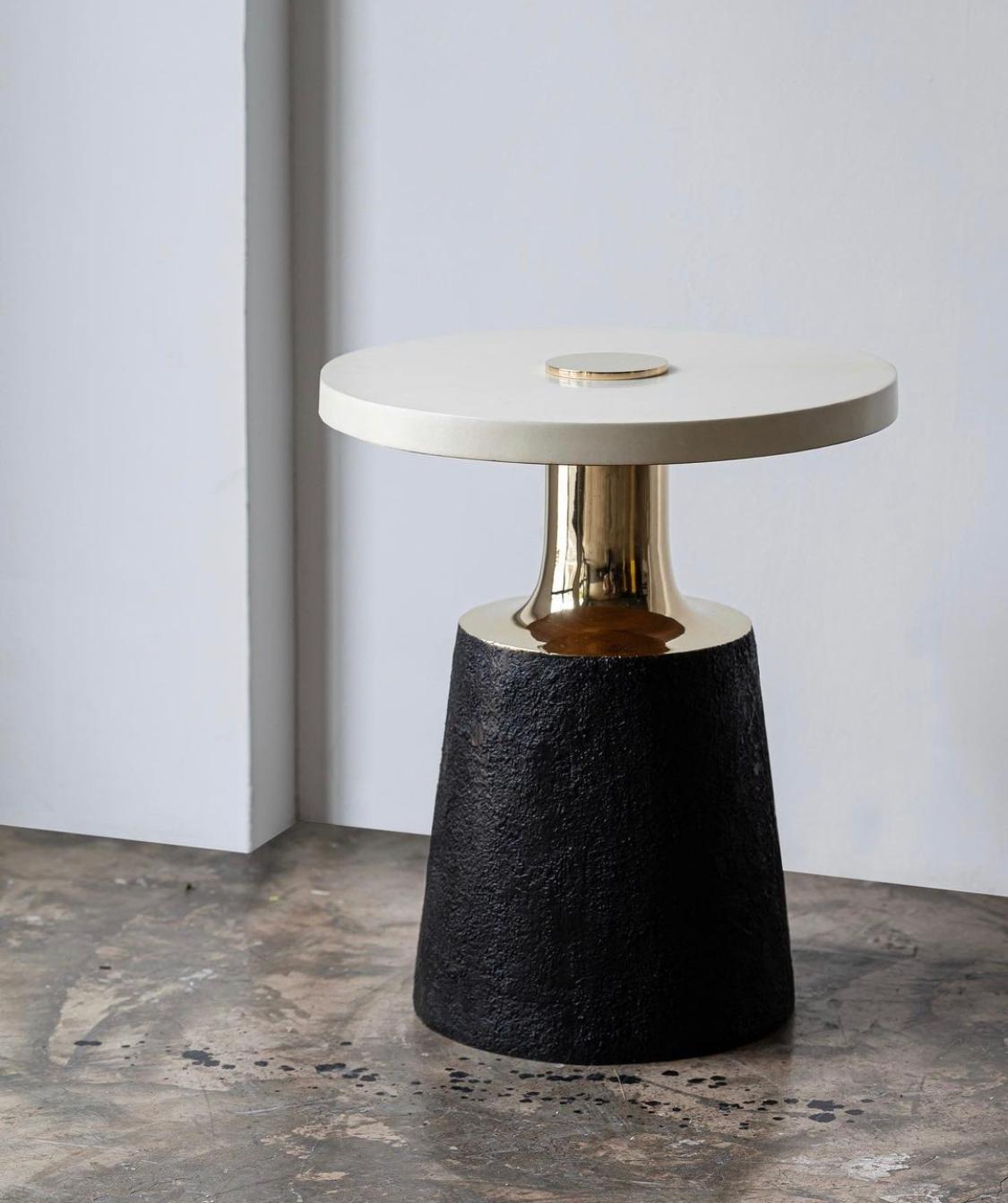 Bronze Necked Size Table with Parchment Top by Elan Atelier

Necked side table in cast bronze base with a dark textured and polished gold surface with a natural goatskin parchment top in our off-white Chablis color.

Custom sizes and alternate