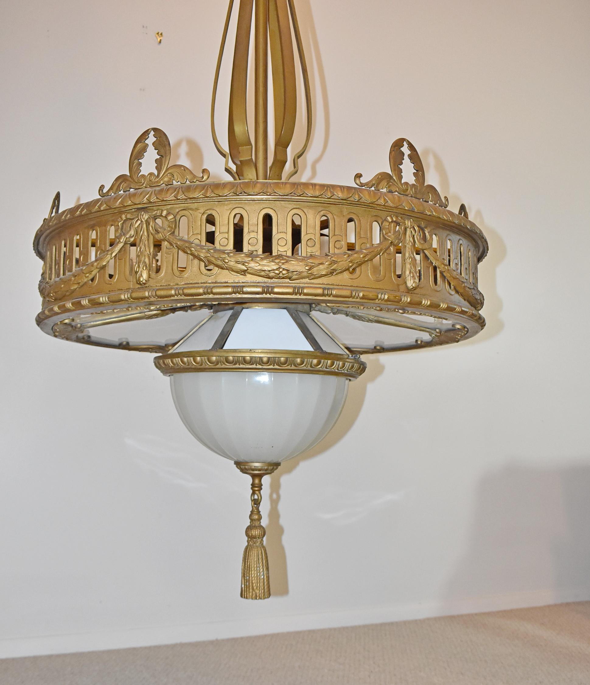 Bronze Neoclassic Style Nine-Light Chandelier For Sale 3