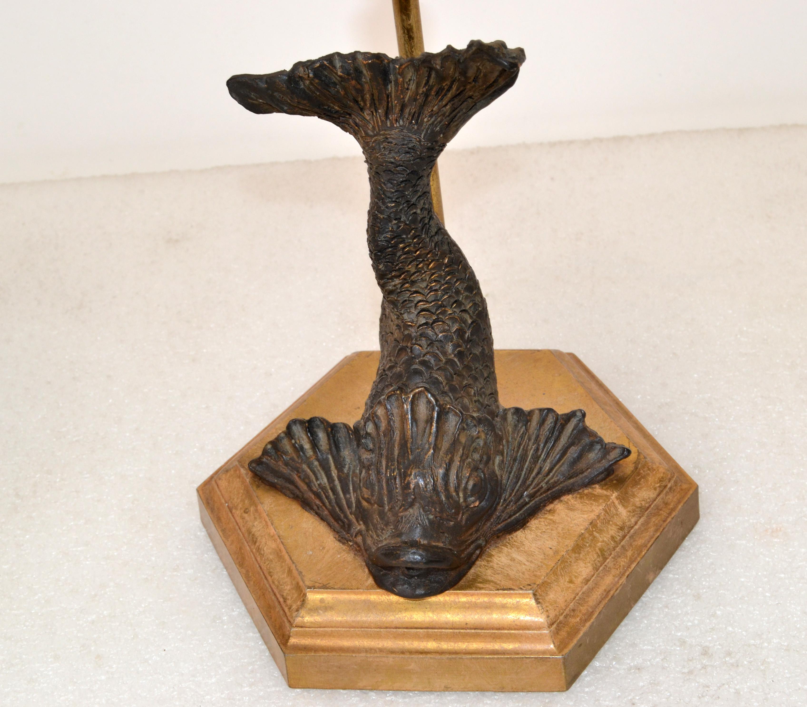 Bronze Neoclassical Sea Serpent Koi Fish Table Lamp Fabric Shade Octagonal Base In Good Condition For Sale In Miami, FL