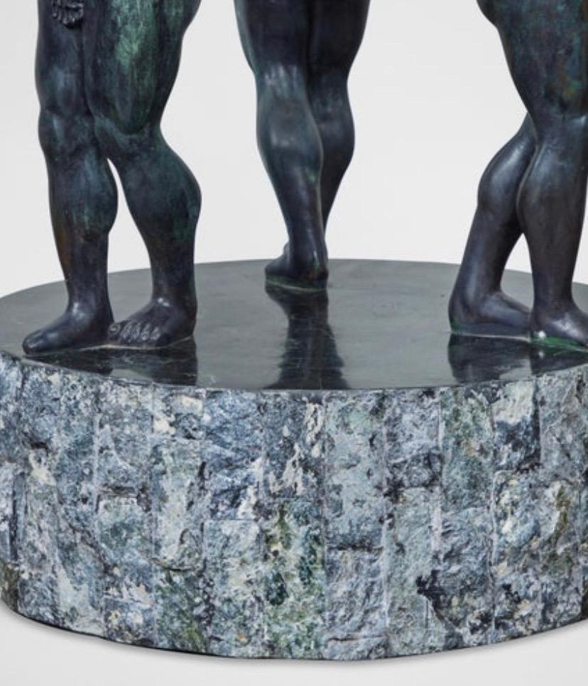 Néoclassique Bronze Neoclassical Table Base with Glass Table Top en vente