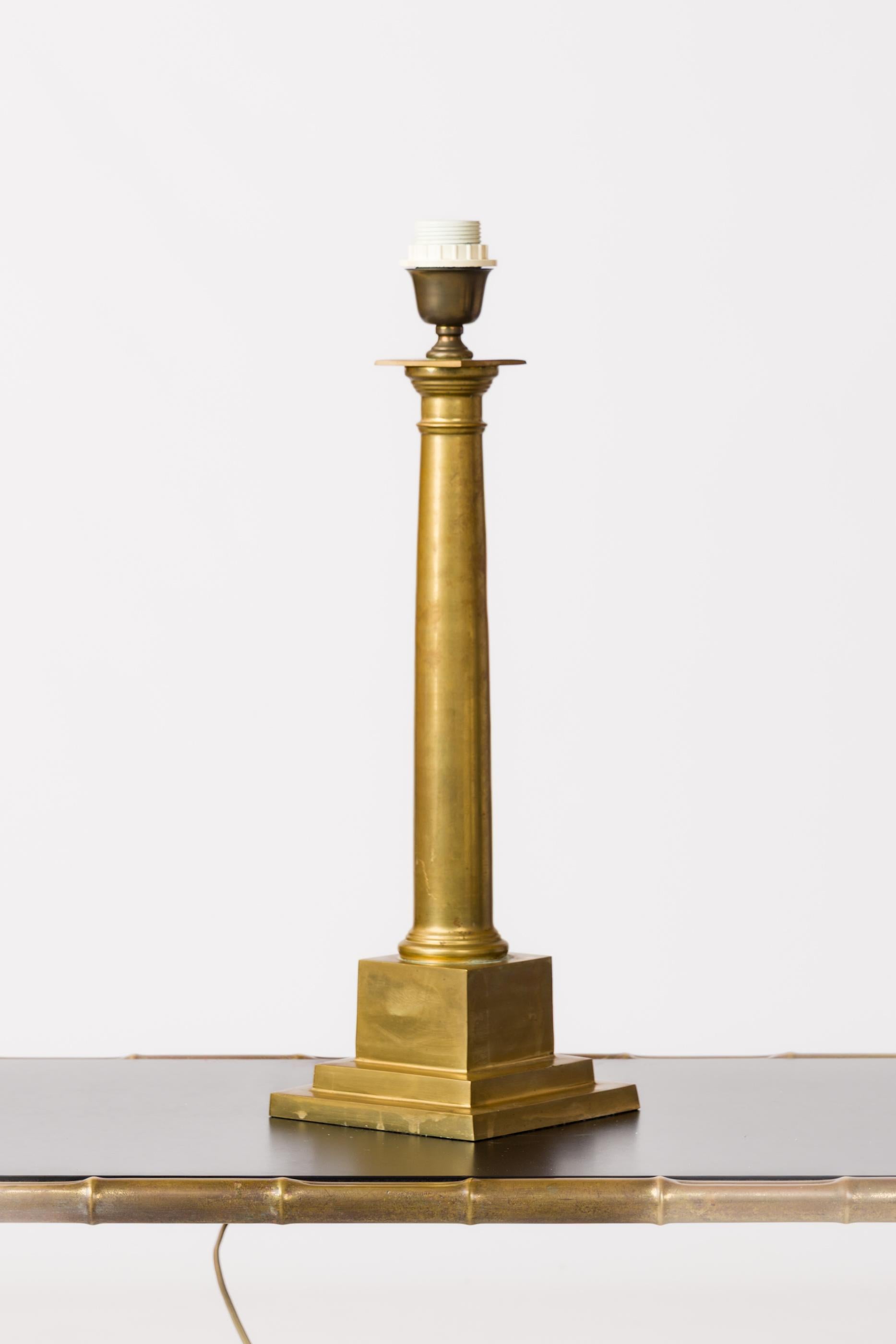 Lámpara de mesa neoclásica de bronce (YVES - VER DESCRIPCIÓN - MAISON ¿QU�É?) Francés en venta