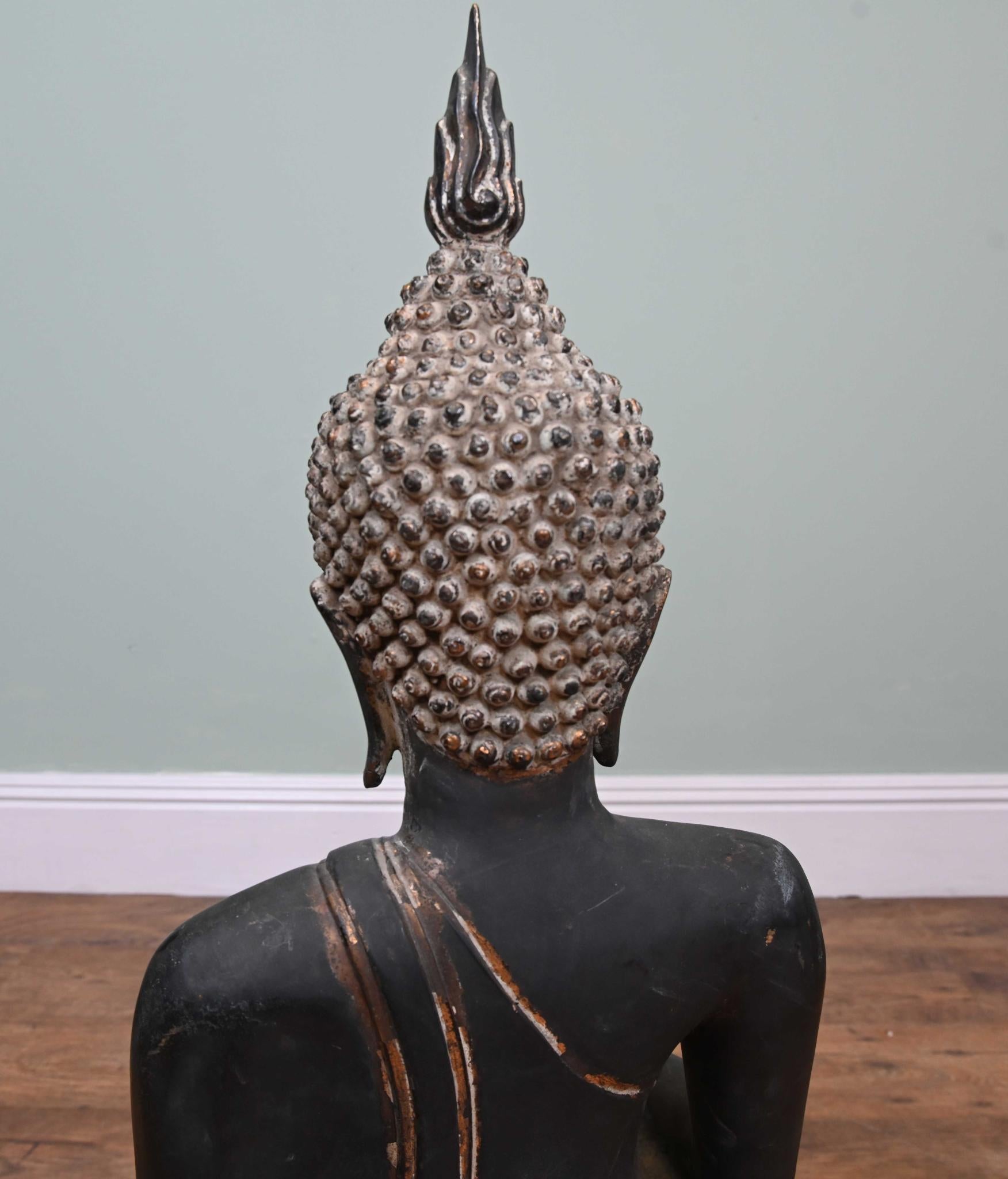 Statue de Bouddha népalais en bronze Méditation Art bouddhiste ancien en vente 7