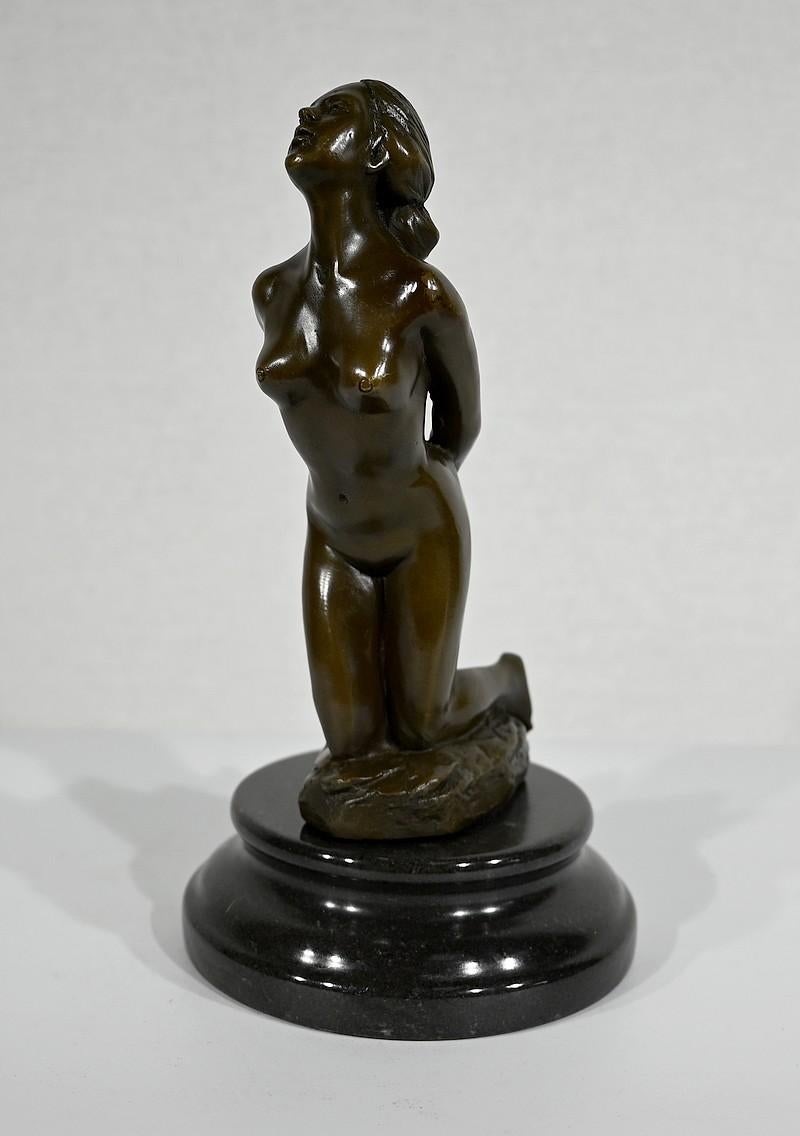 French Bronze sculpture  “Female nude” by A. Cesaro – 20th For Sale