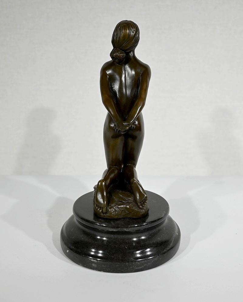 Bronze sculpture  “Female nude” by A. Cesaro – 20th For Sale 1