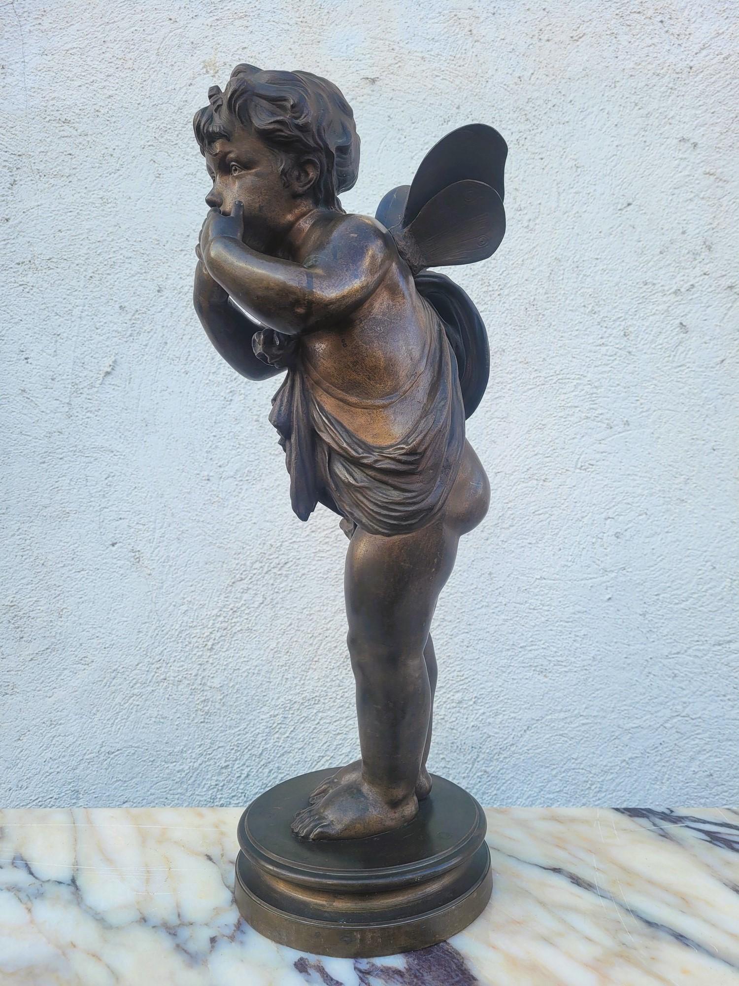 Bronzo di un putto alato in piedi, fine XIX secolo inizio XX secolo In condizioni buone in vendita a MARSEILLE, FR