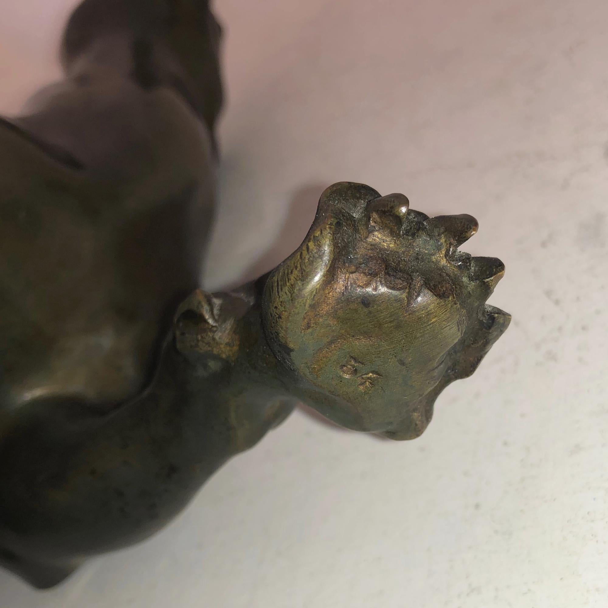 Bronze eines gewickelten Panthers, wahrscheinlich Frankreich, erste Hälfte des 20. Jahrhunderts im Angebot 4