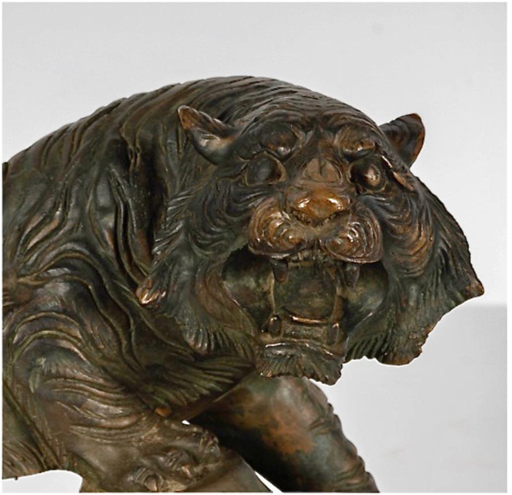 Français Bronze du tigre du Bengale en vente
