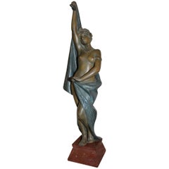 Bronze d'une femme dansante signé par Emmanuel Villanis, 1858-1914