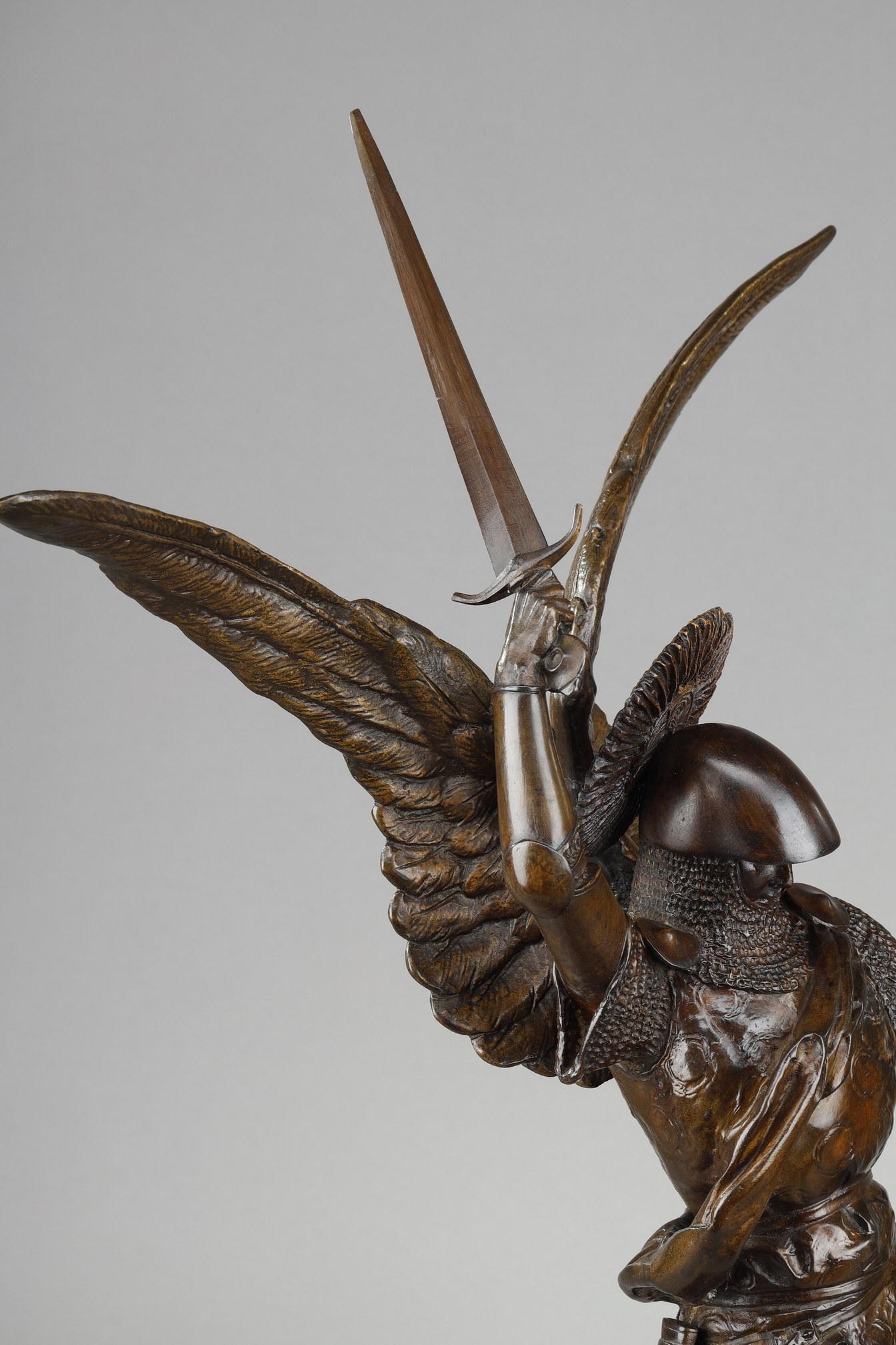 Bronzestatue „Der Heilige Michel schlägt den Drachen“ von Emmanuel Fremiet 8