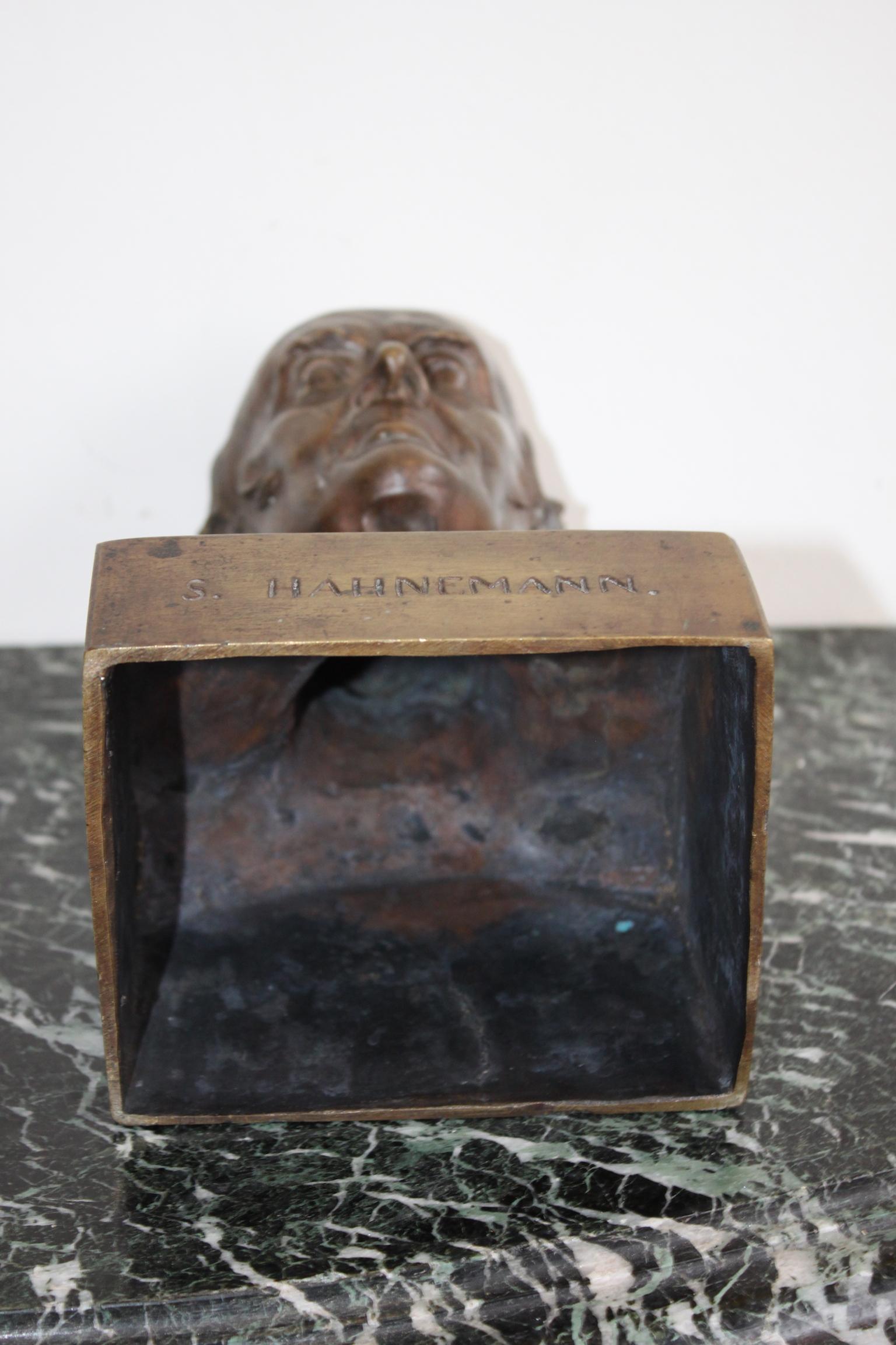 Bronze of Samuel Hahnemann by David d'Angers, 1837 3