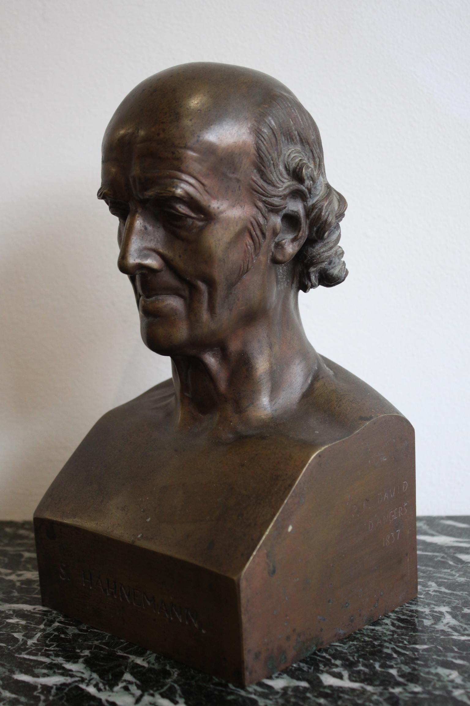 Bronze sculpture of Samuel Hahnemann, founder of Homeopathy, by Sculptor David D'Angers.
Signed and dated: PJ DAVID D'ANGERS 1837
Good condition.
Dimensions: Height 25.5 cm, depth 12 cm, width 13.5 cm.