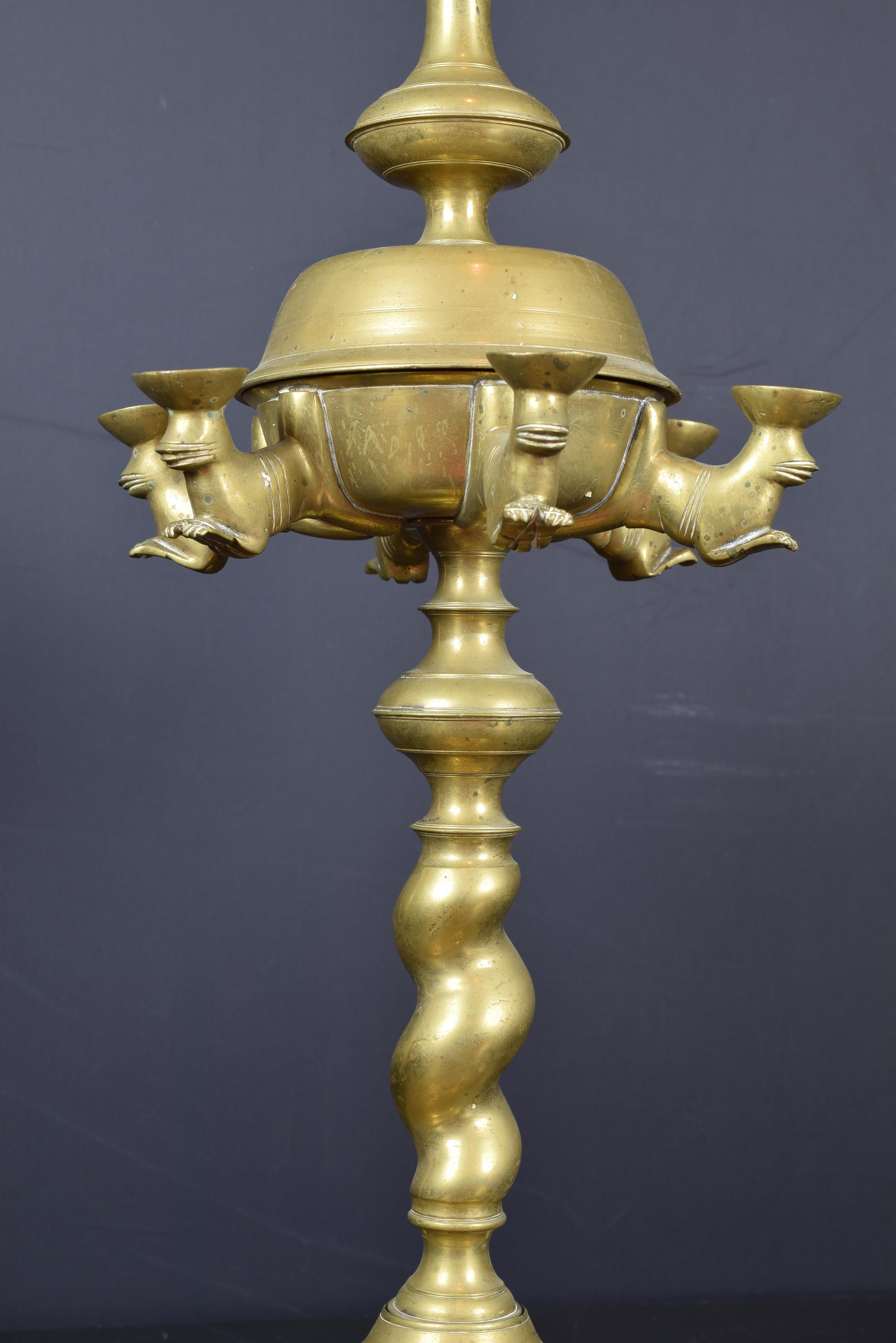 European Bronze Oil Lamp, 19th Century For Sale