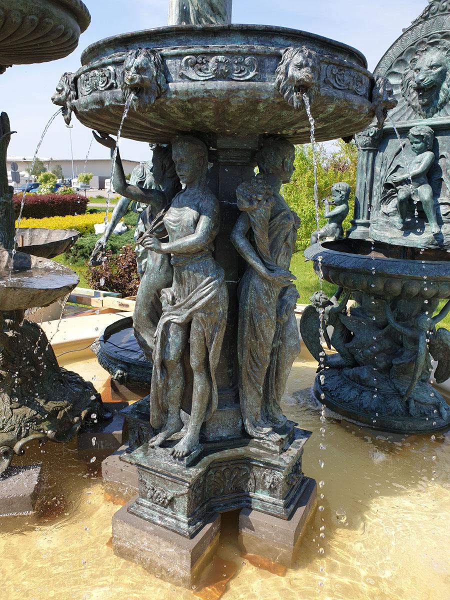 palace fountain