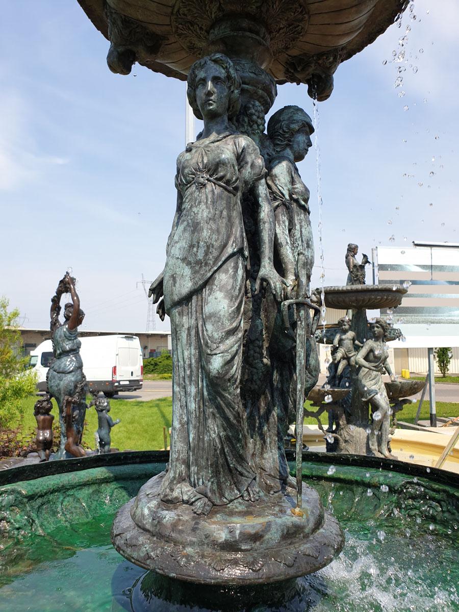 Bronze Old Palace Free-Standing Fountain 1