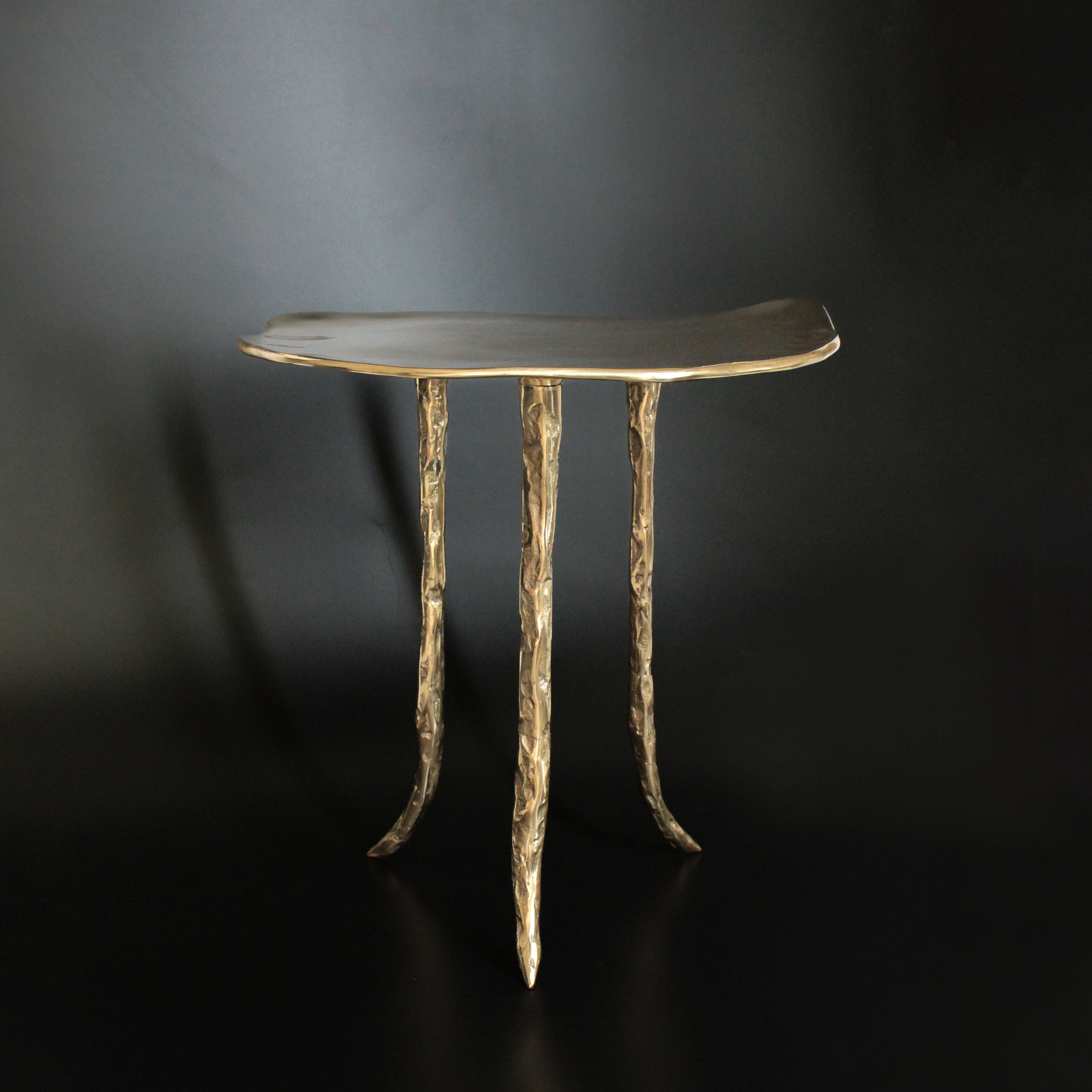 Mesa baja Onda de bronce by Studio Sunt Posmoderno en venta