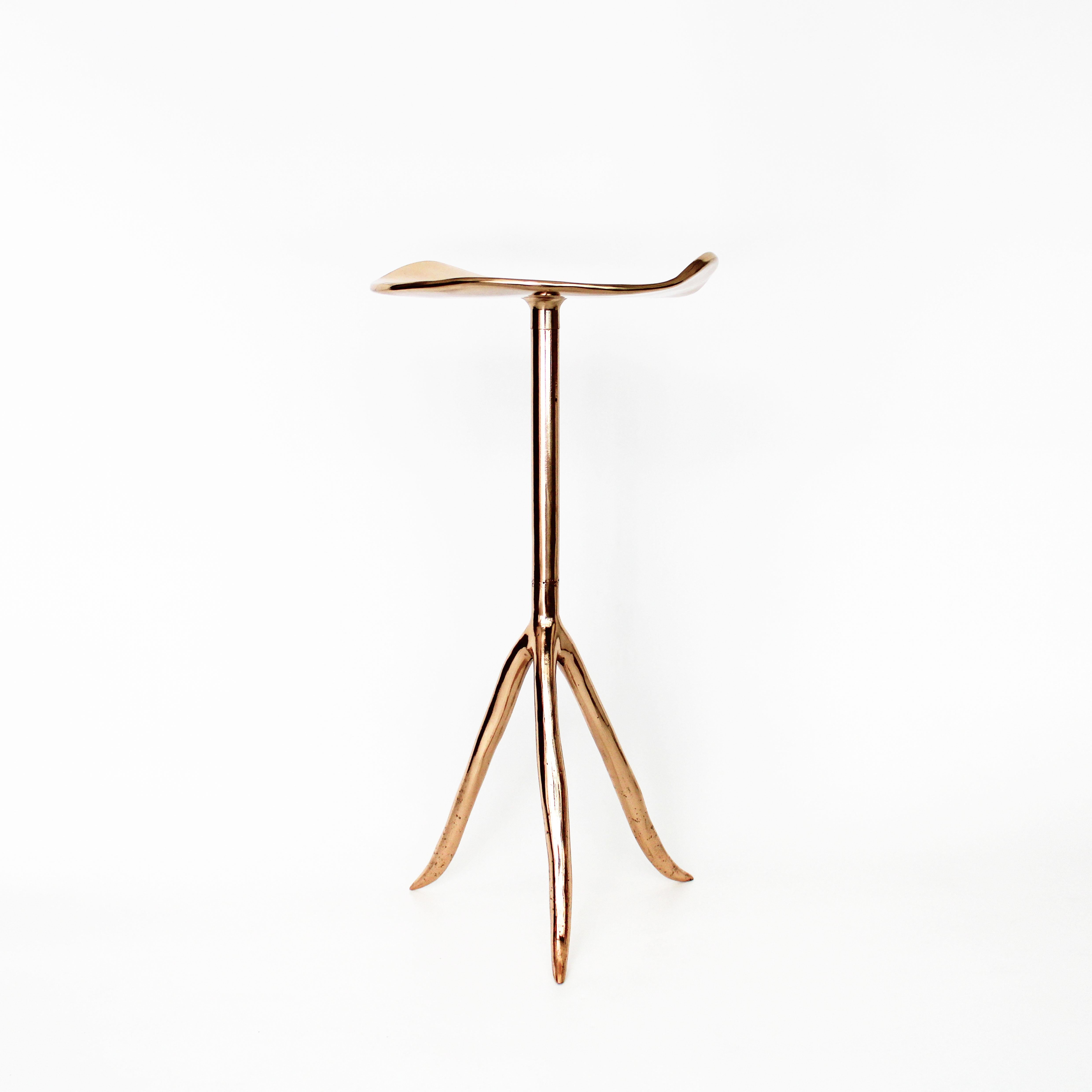 Mesa auxiliar Onda Bronce by Studio Sunt Turco en venta