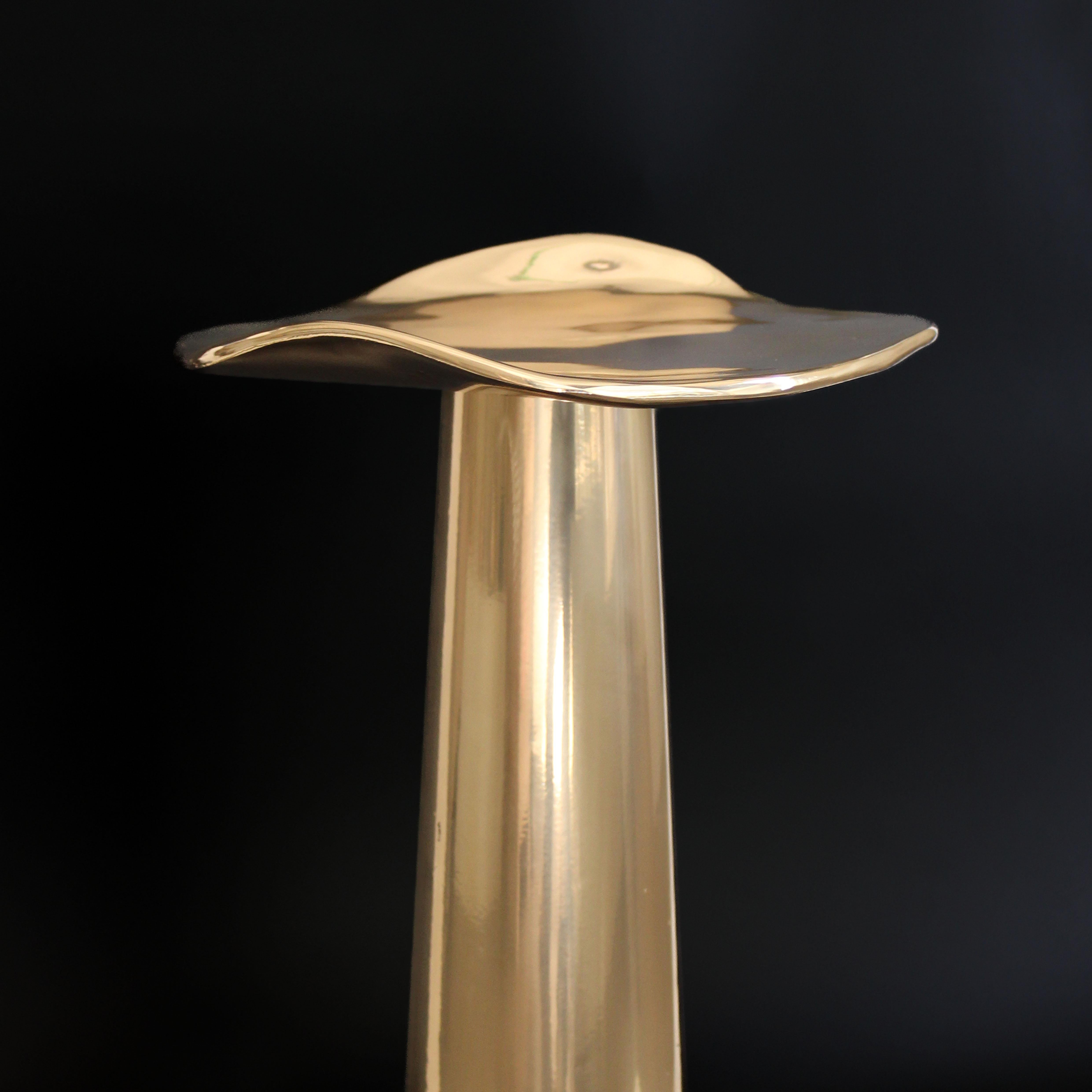Bronze Onda Cone Side Table by Studio Sunt For Sale 2