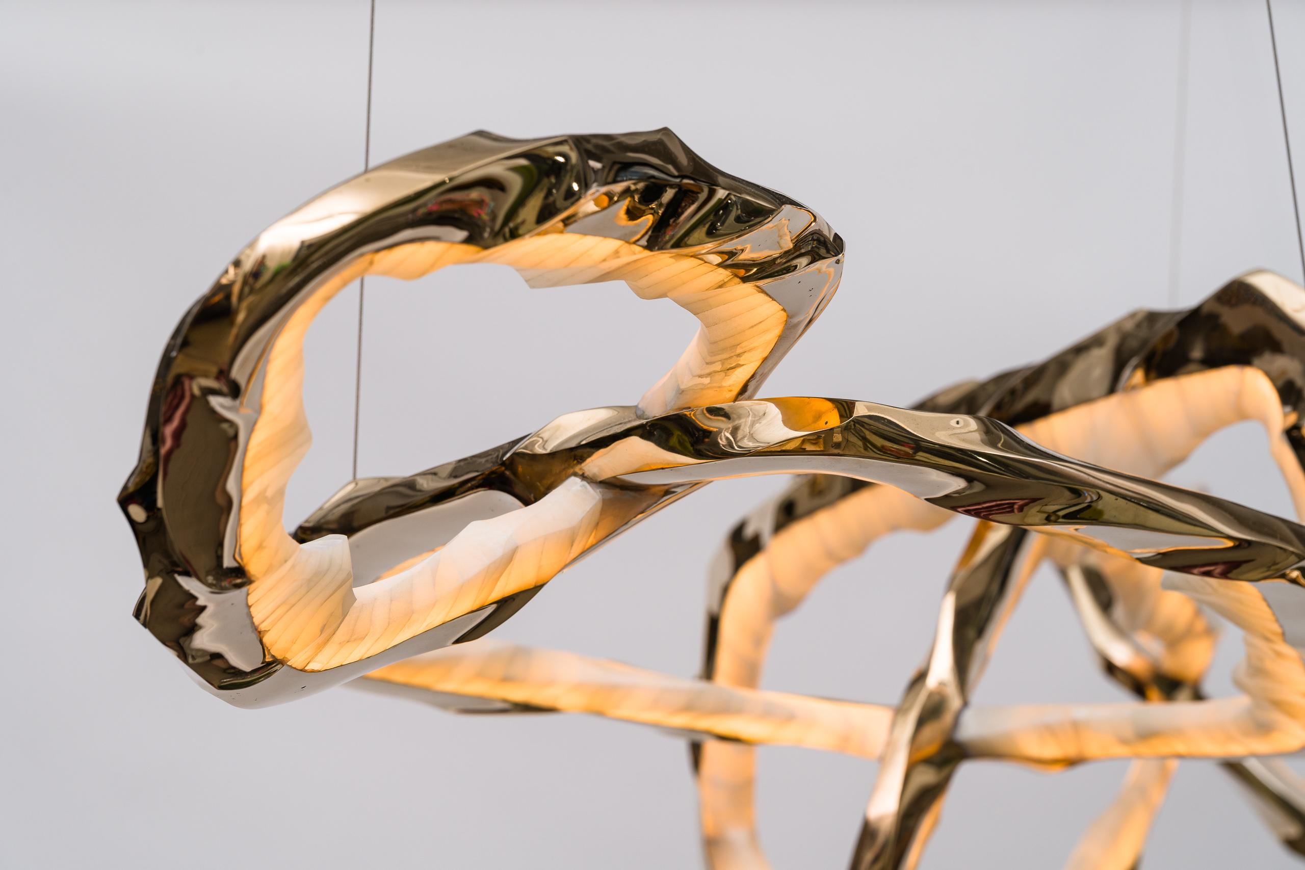 Lampadario Circlet II in bronzo e onice In condizioni Nuovo in vendita a New York, NY