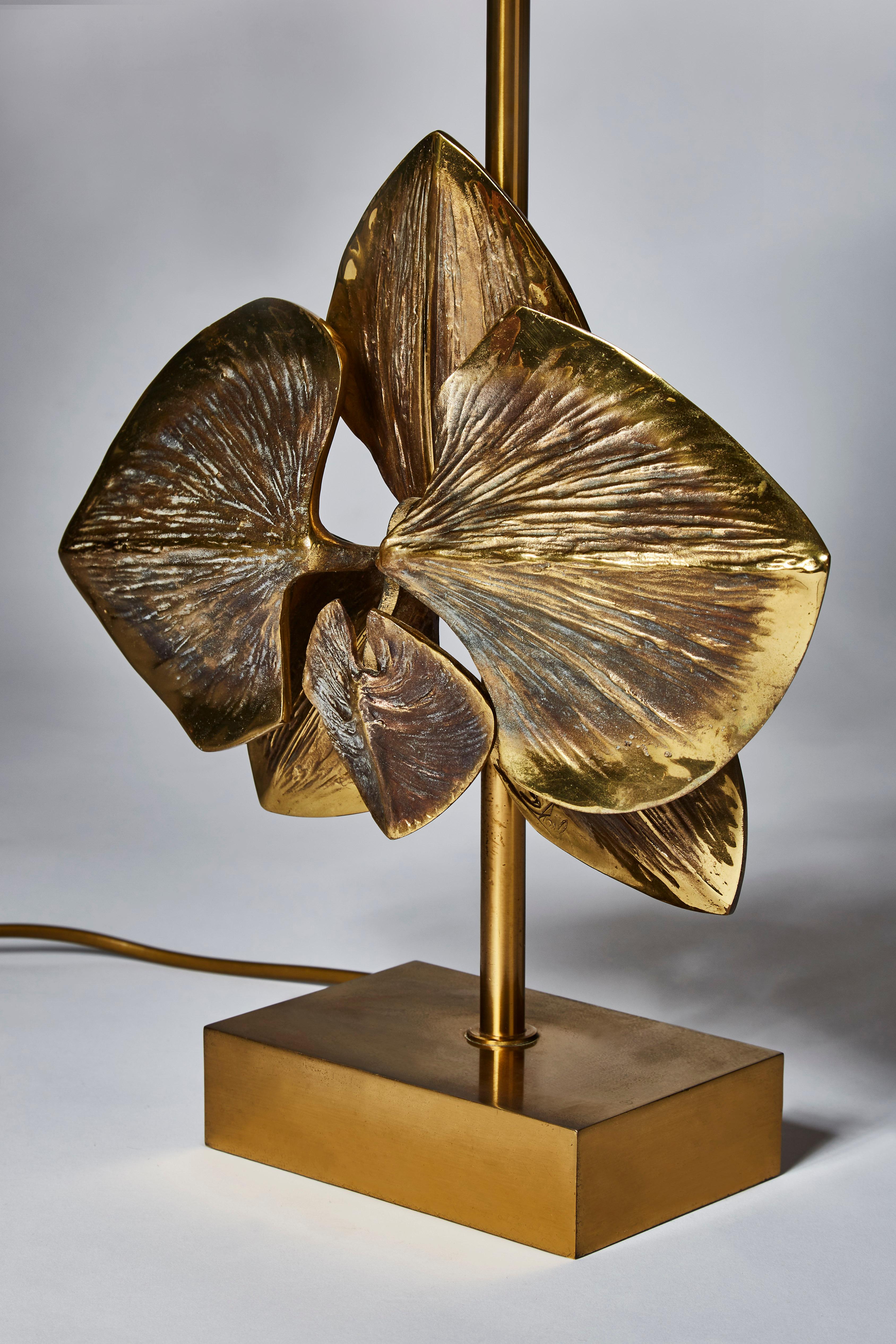 Bronze table lamp designed by Chrystiane Charles for Maison Charles.

Orchid model, numbered and signed.

Charles and made in France stamps.



   