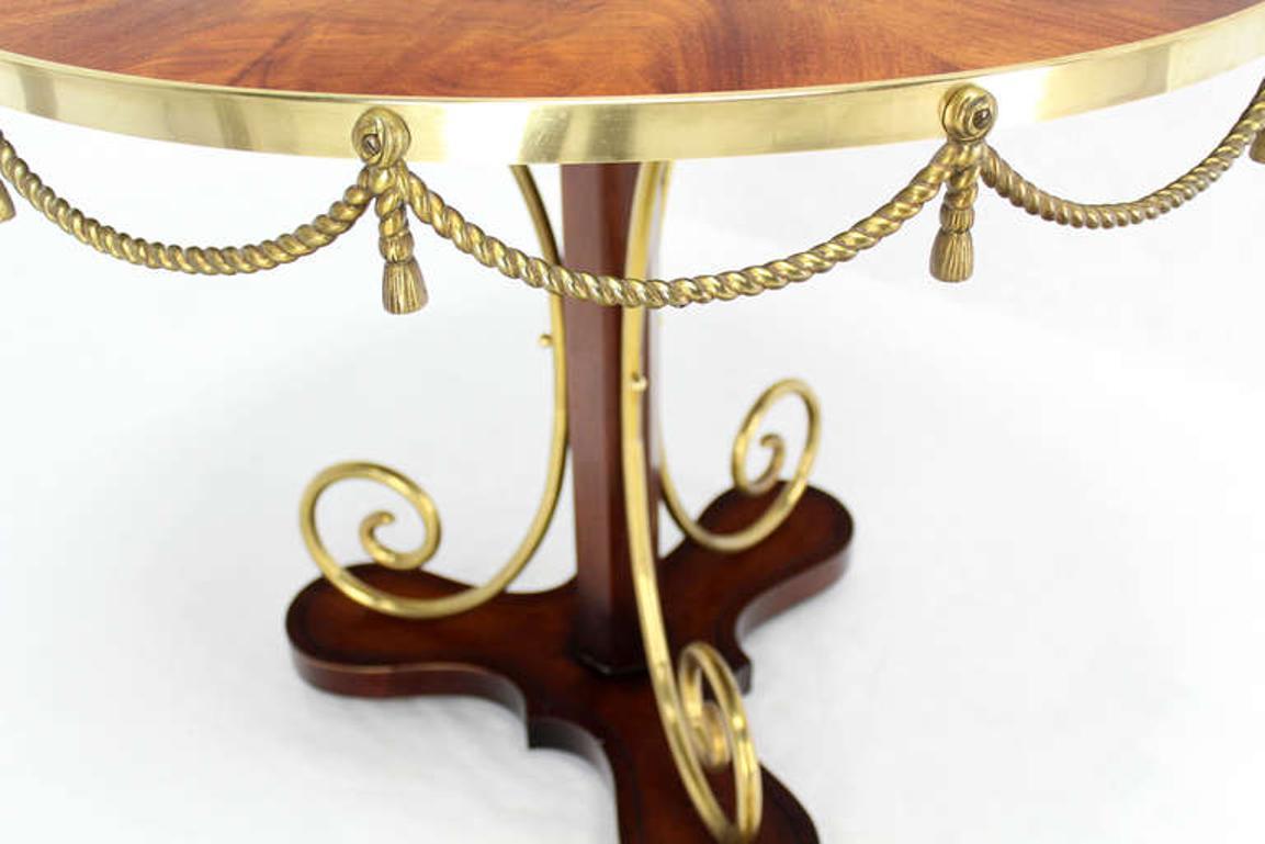 Américain Bronze Ormolu Rope Tassels Néoclassique Gueridon Center Cafe Game Lamp Table en vente