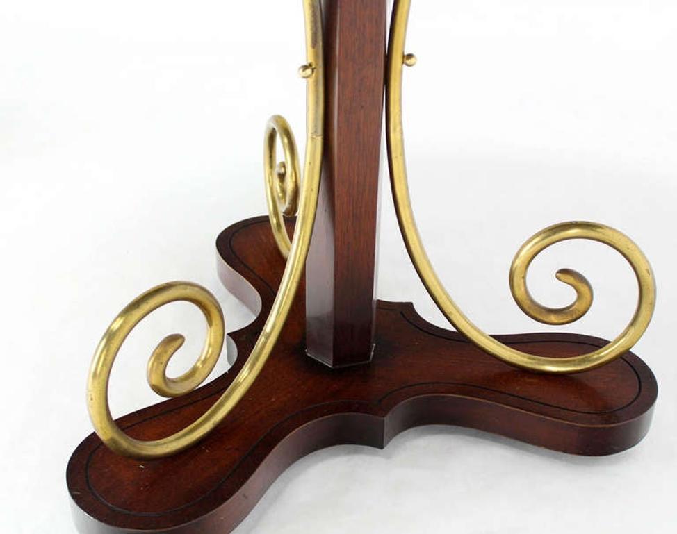 20ième siècle Bronze Ormolu Rope Tassels Néoclassique Gueridon Center Cafe Game Lamp Table en vente