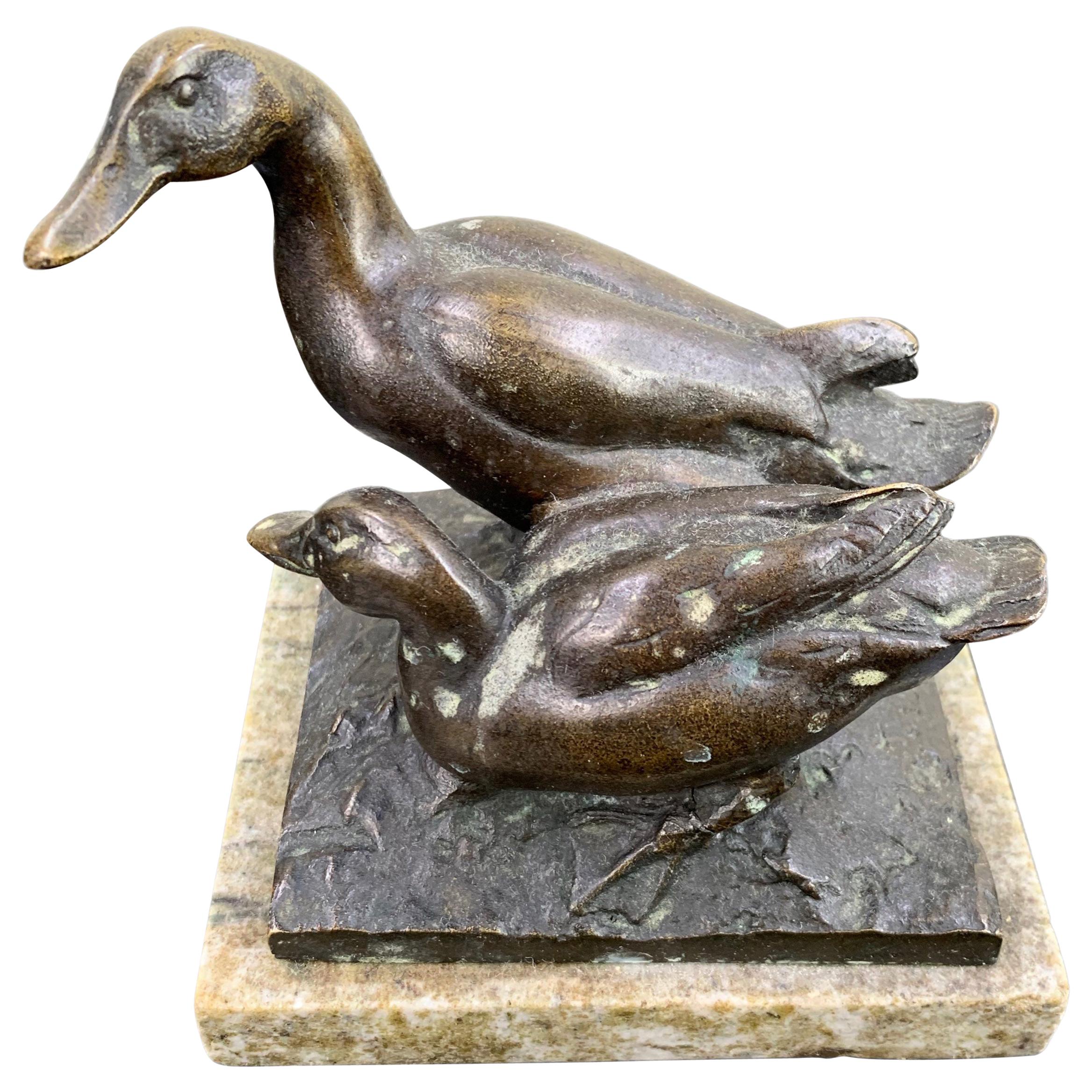 Deux canards en bronze de Ludwig Vordermayer sur un socle en marbre