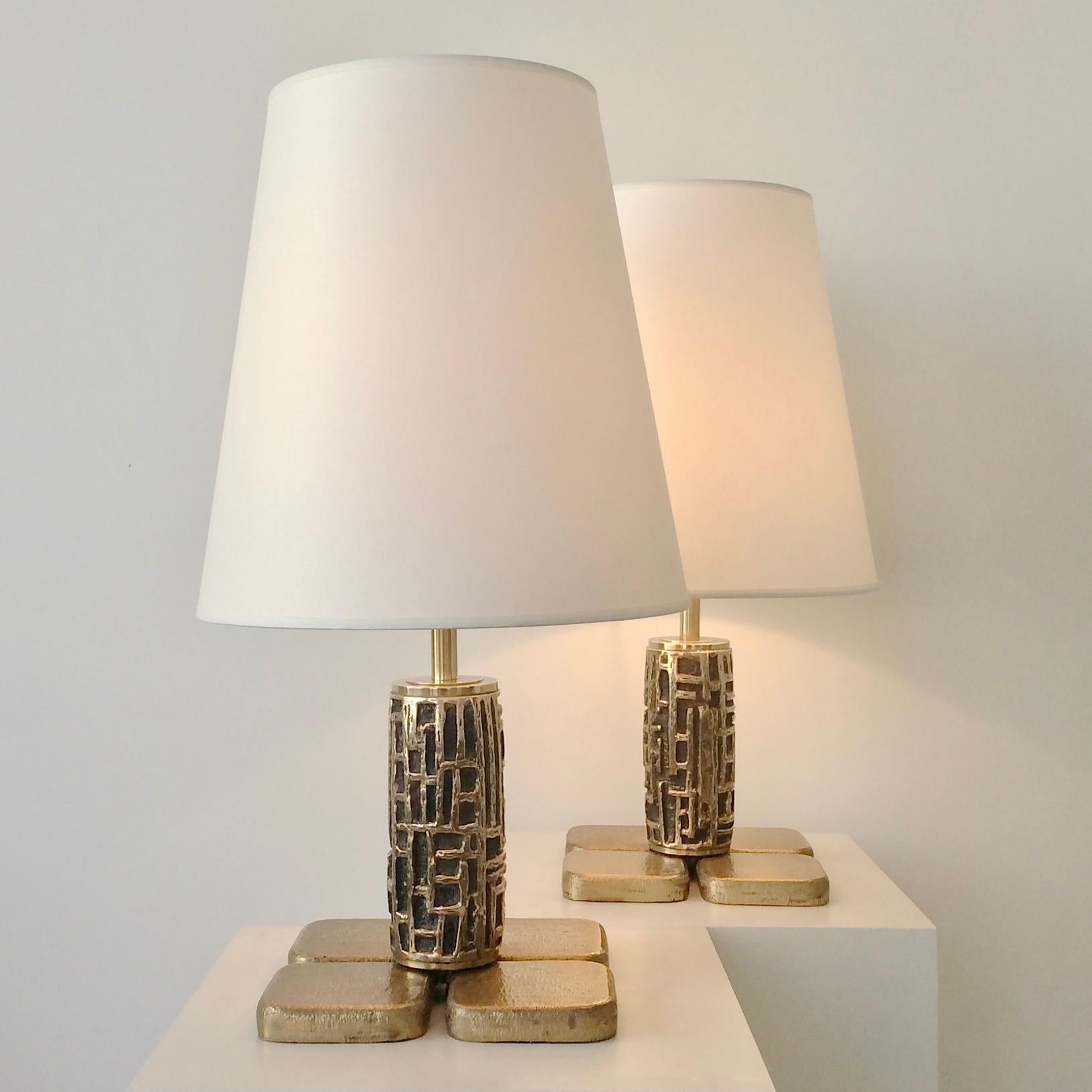 Mid-Century Modern Bronze Pair of Table Lamps by Luciano Frigerio, circa 1970, Italy