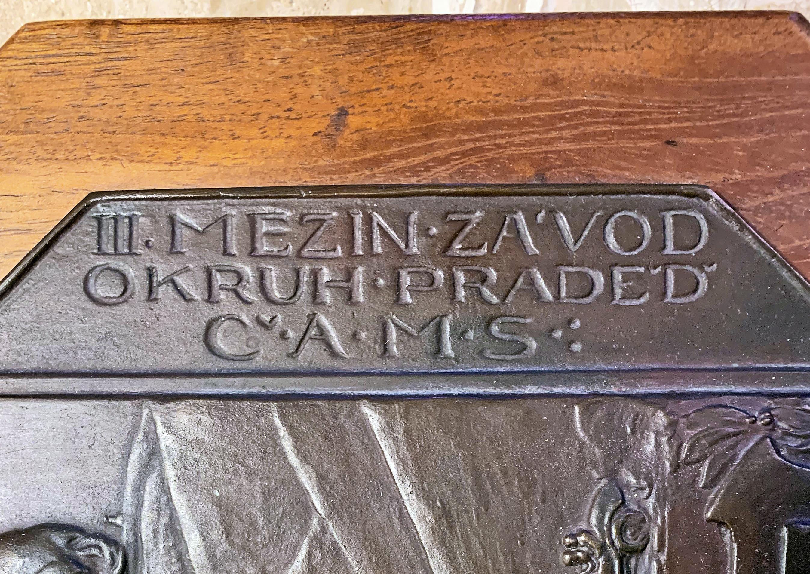 Bronze Panel for Altvater-praděd Road Race, Rare Example of Art Deco Automobilia In Excellent Condition In Philadelphia, PA